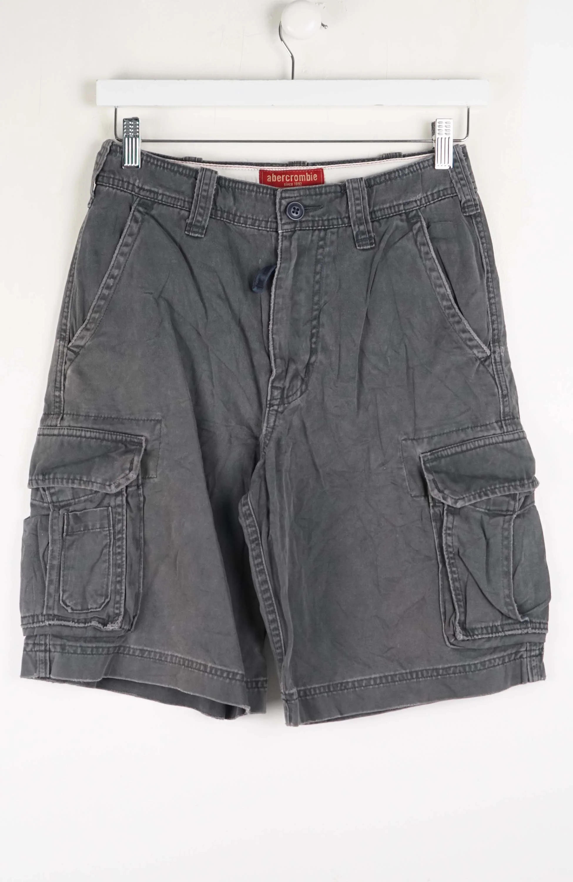 VINTAGE ABERCROMBIE & FITCH CARGO SHORTS W26