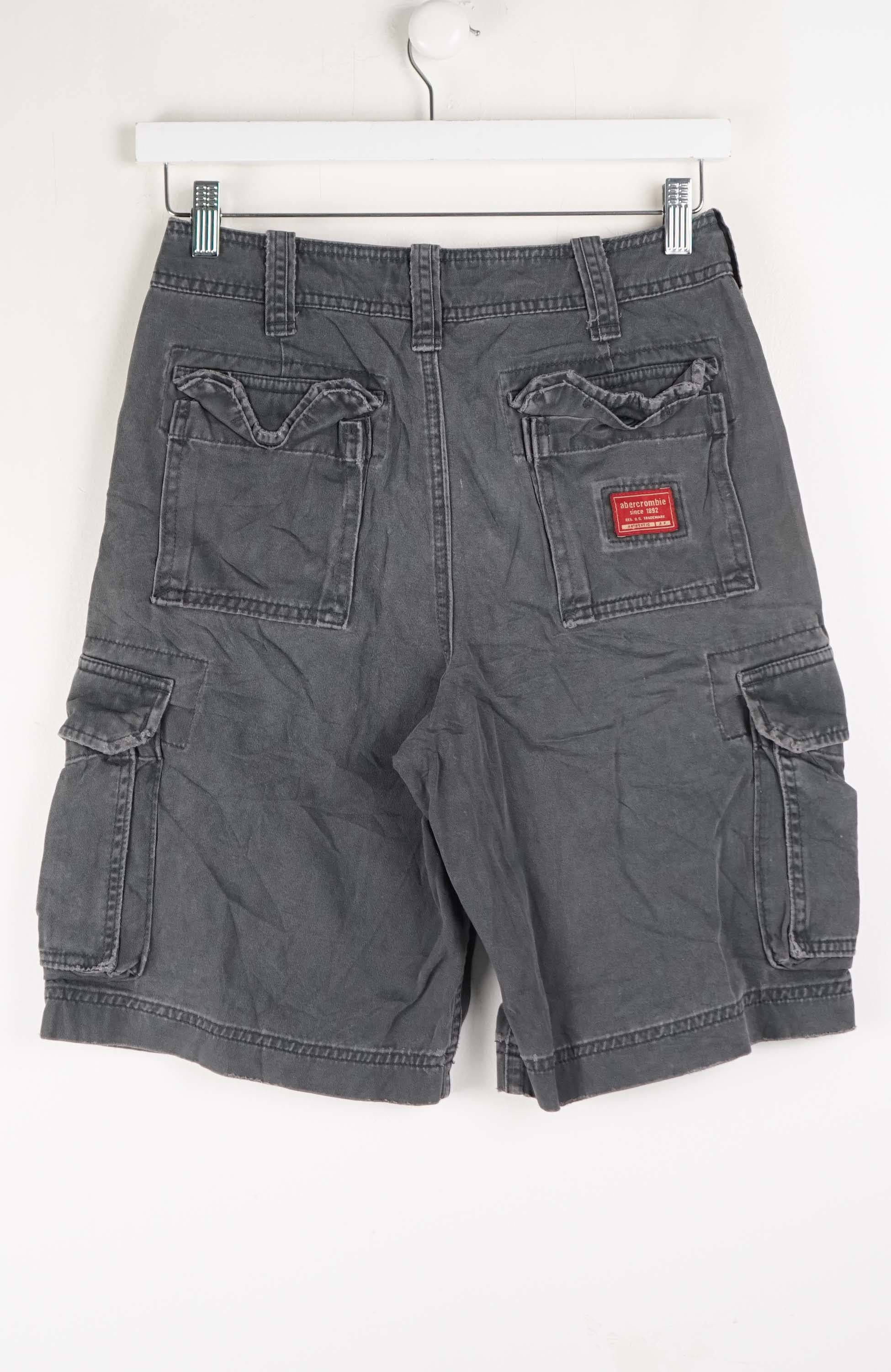 VINTAGE ABERCROMBIE & FITCH CARGO SHORTS W26 - Image 3