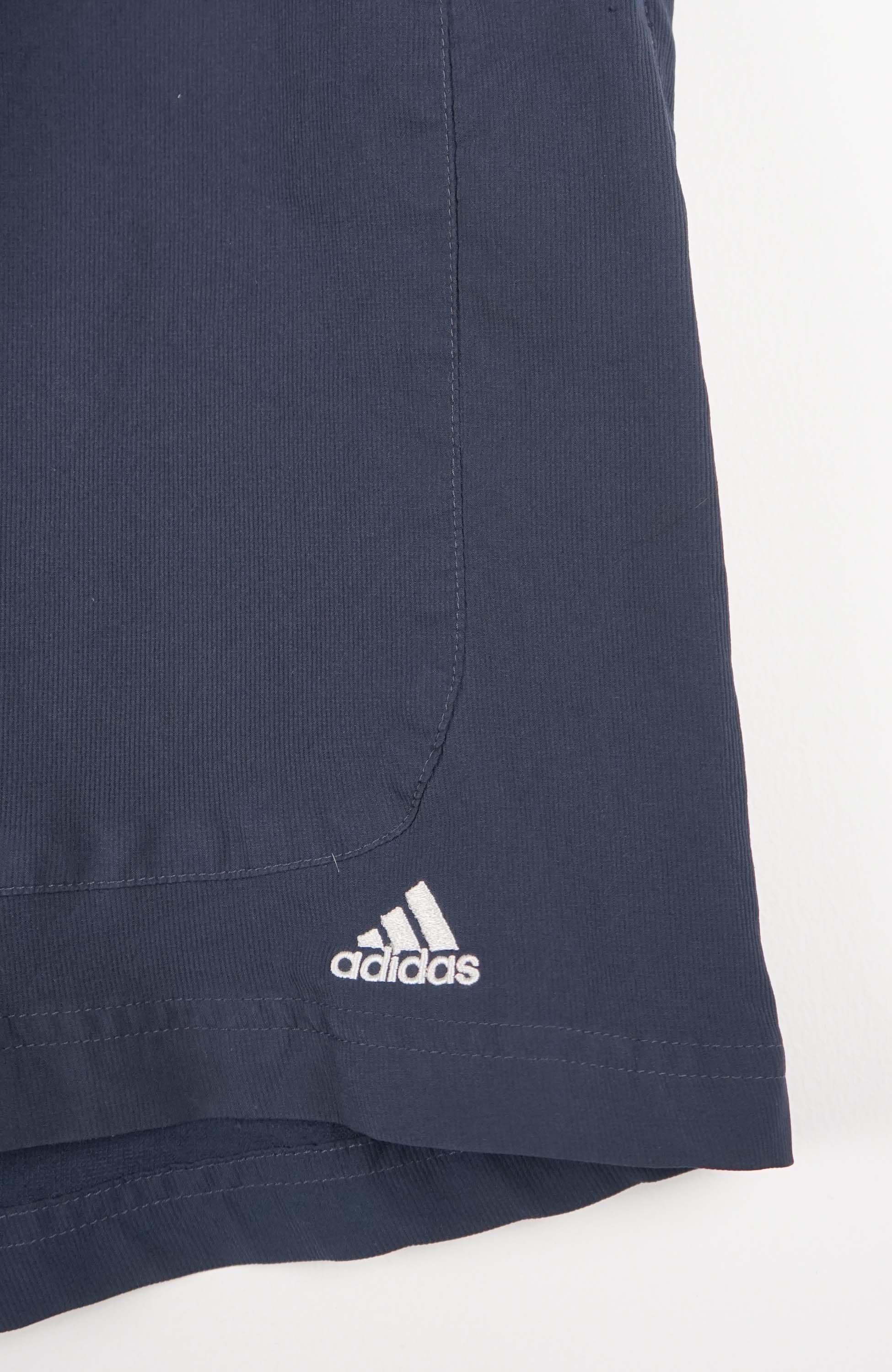 VINTAGE ADIDAS ACTIVE SHORTS W38 - Image 2