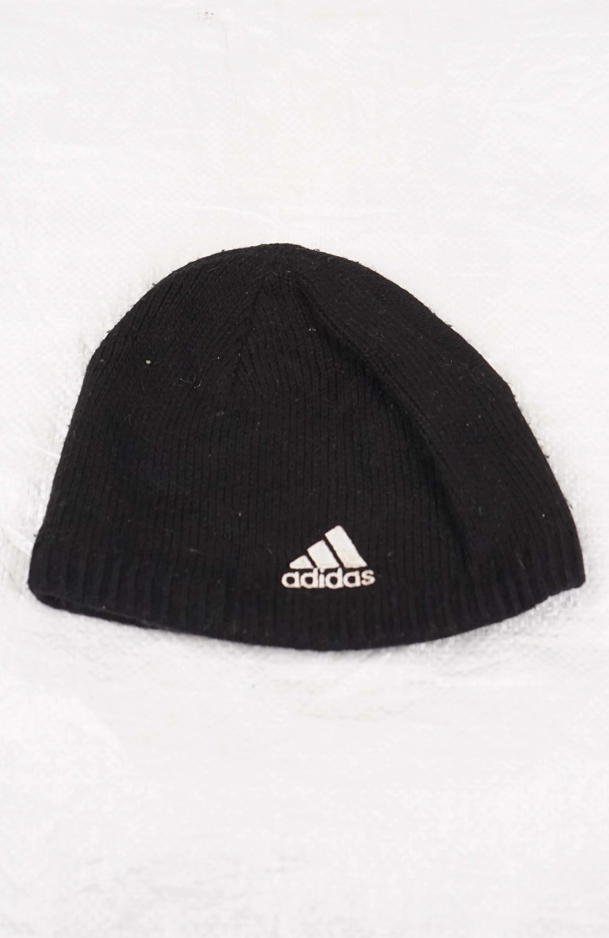 VINTAGE ADIDAS BEANIE