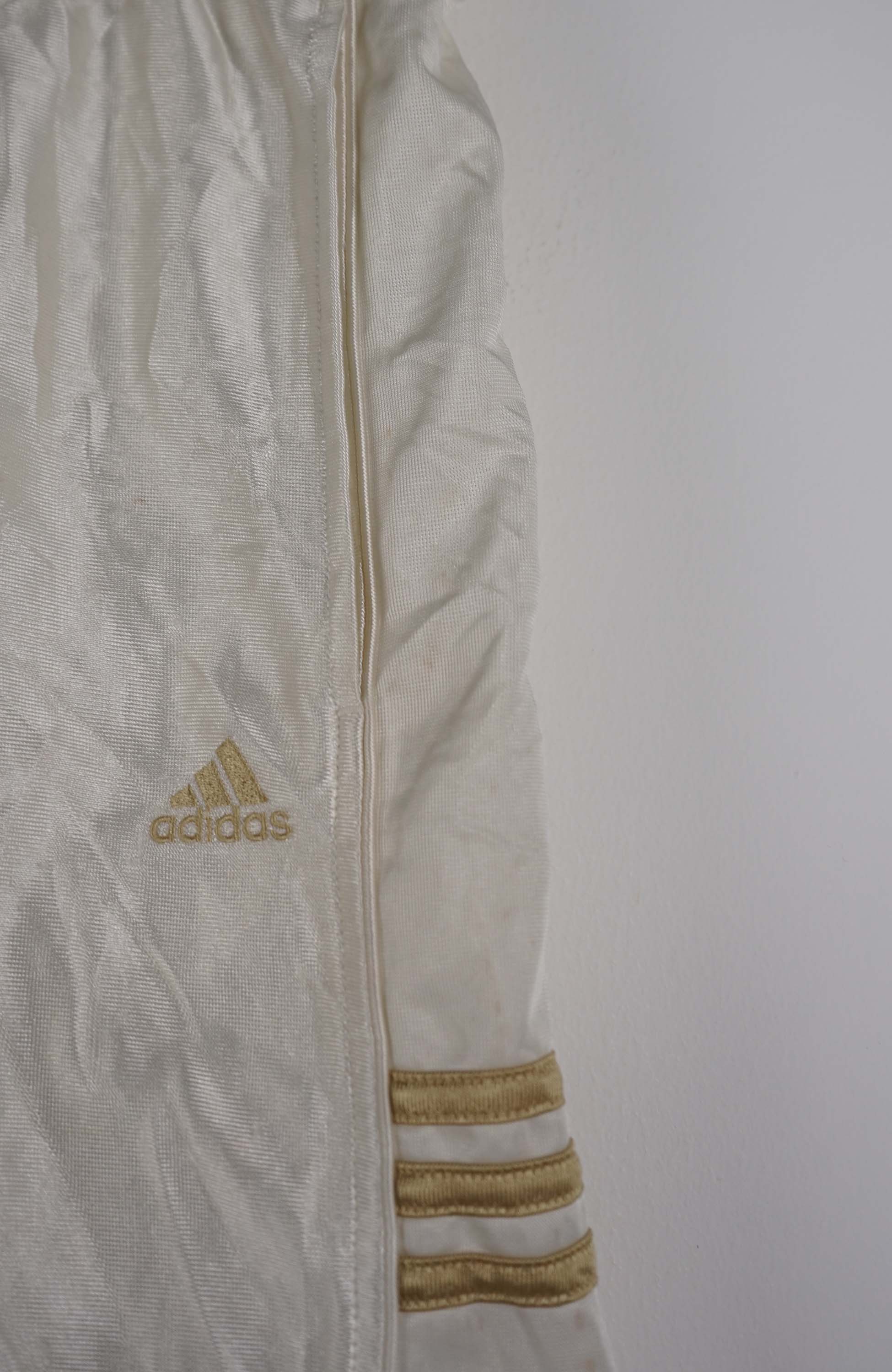 VINTAGE ADIDAS JERSEY SHORTS W34 - Image 2