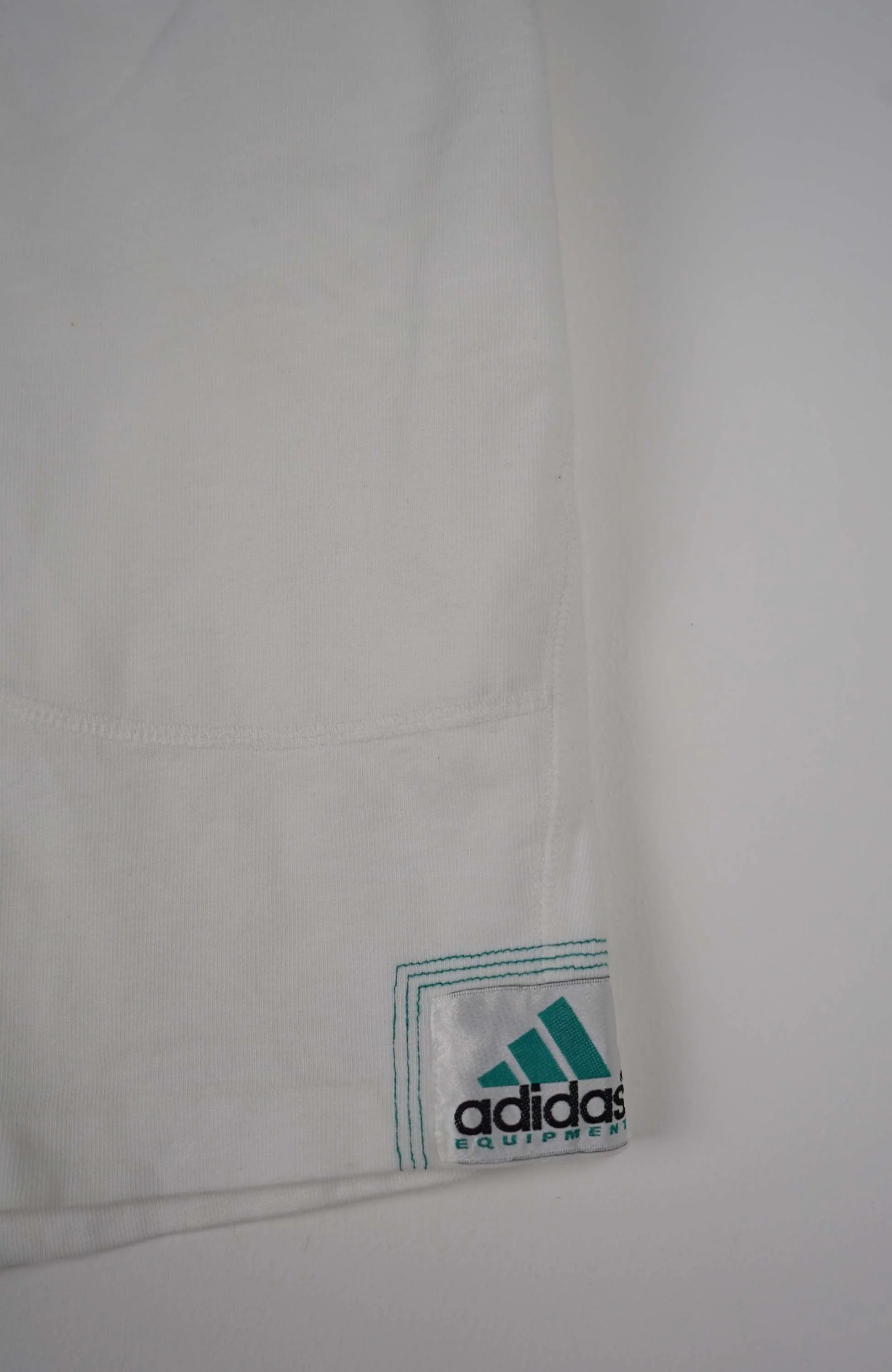 VINTAGE ADIDAS SHORTS W32 - Image 2