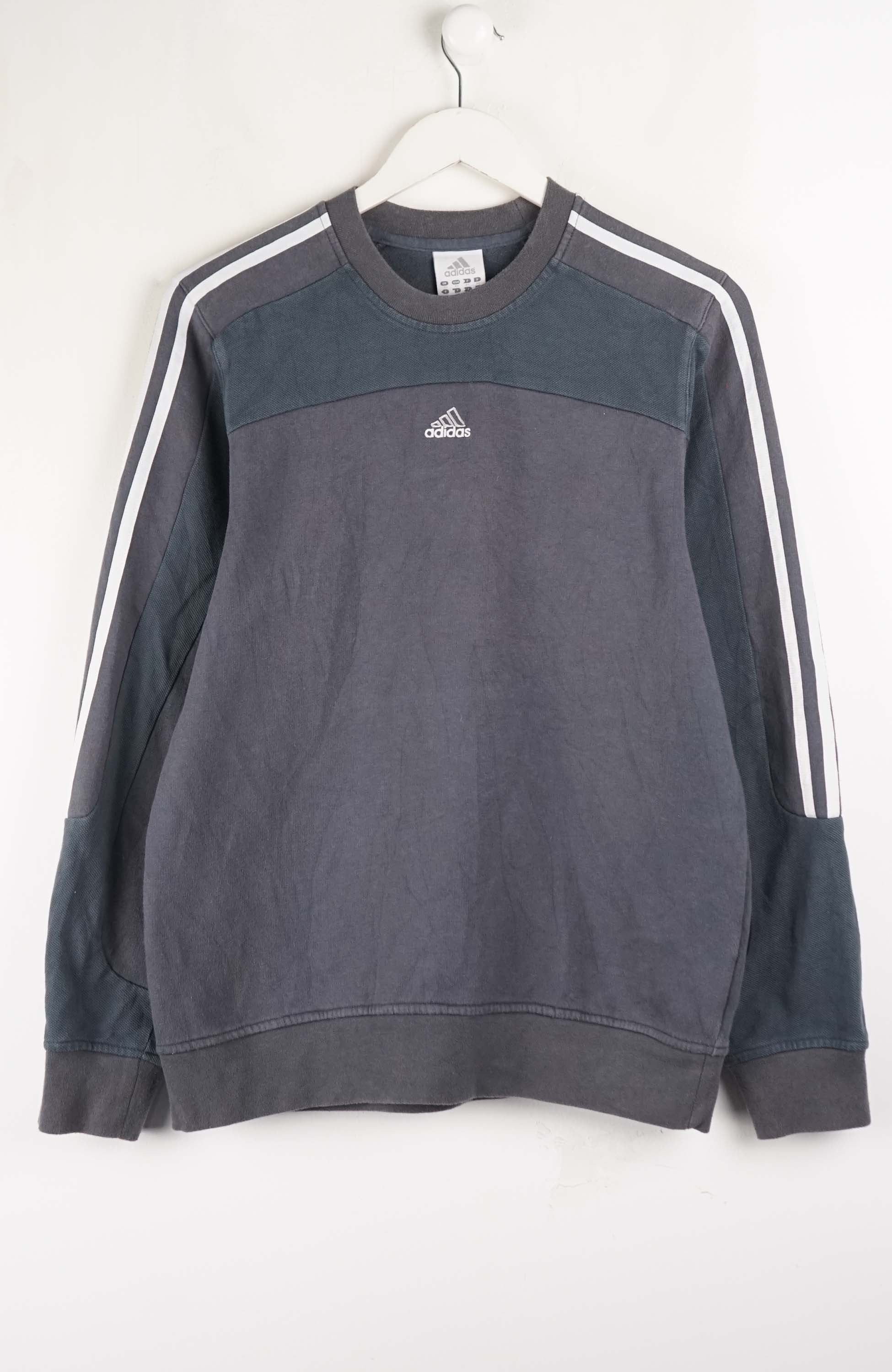VINTAGE ADIDAS SWEATER (S)