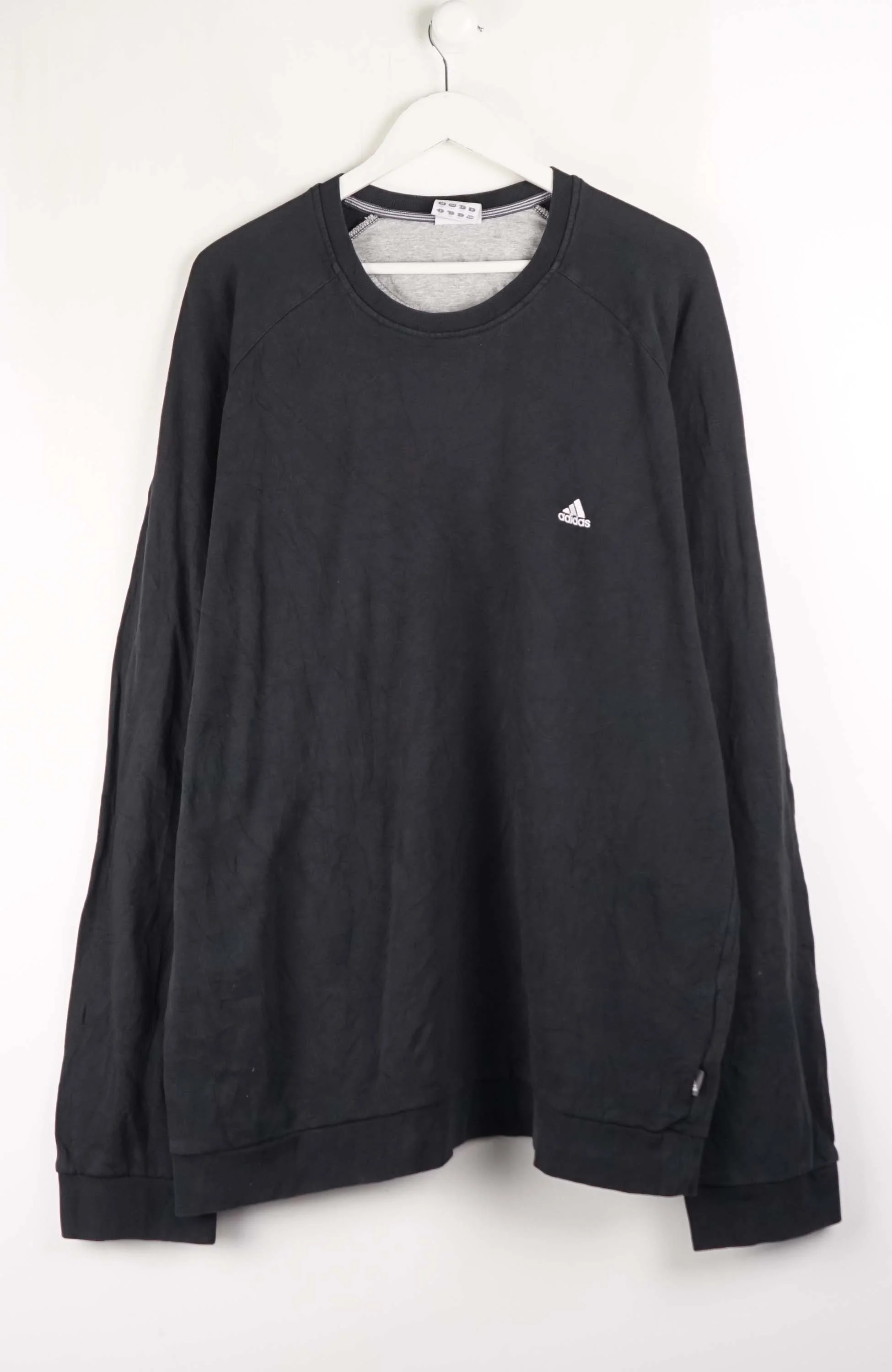 VINTAGE ADIDAS SWEATER (XXL)