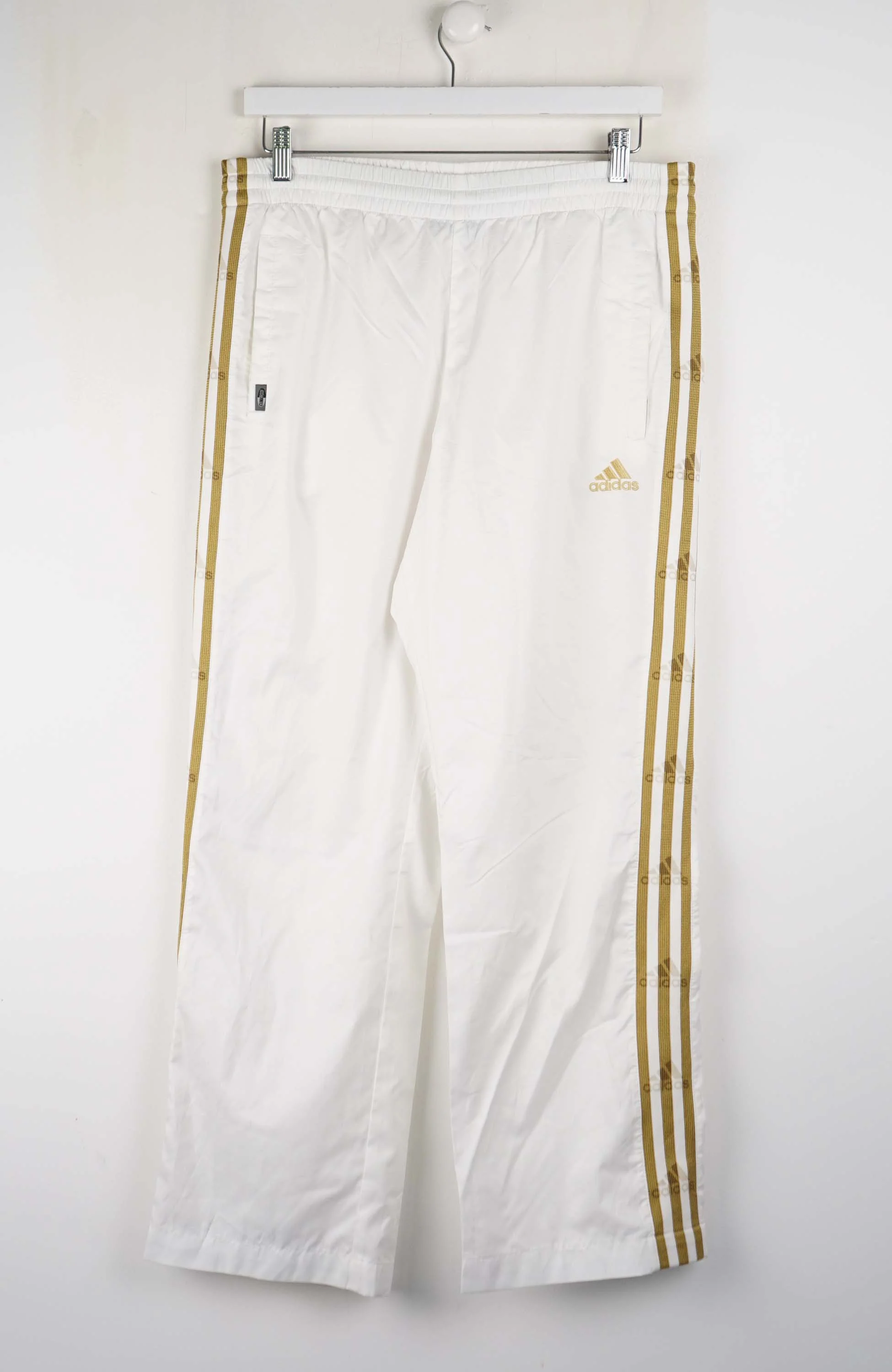 VINTAGE ADIDAS TRACK PANTS (L)