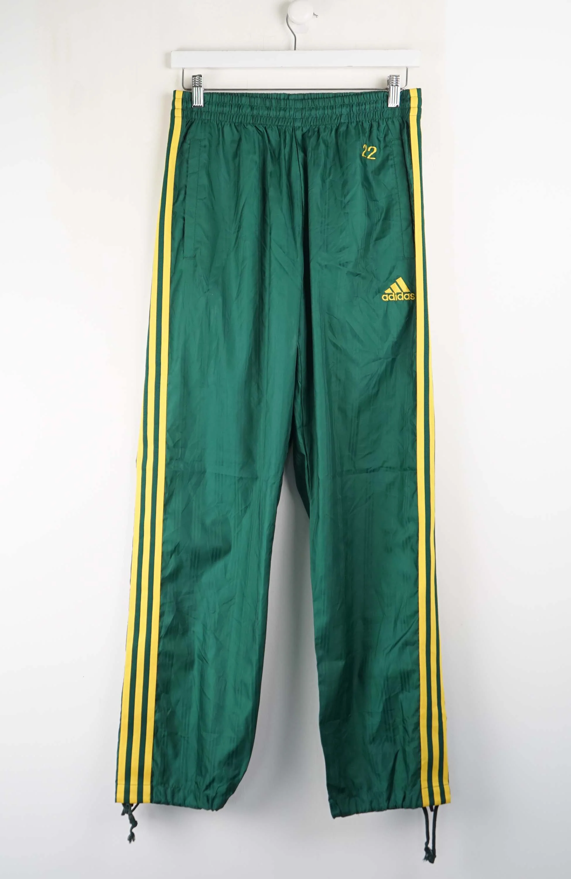 VINTAGE ADIDAS TRACK PANTS (M)