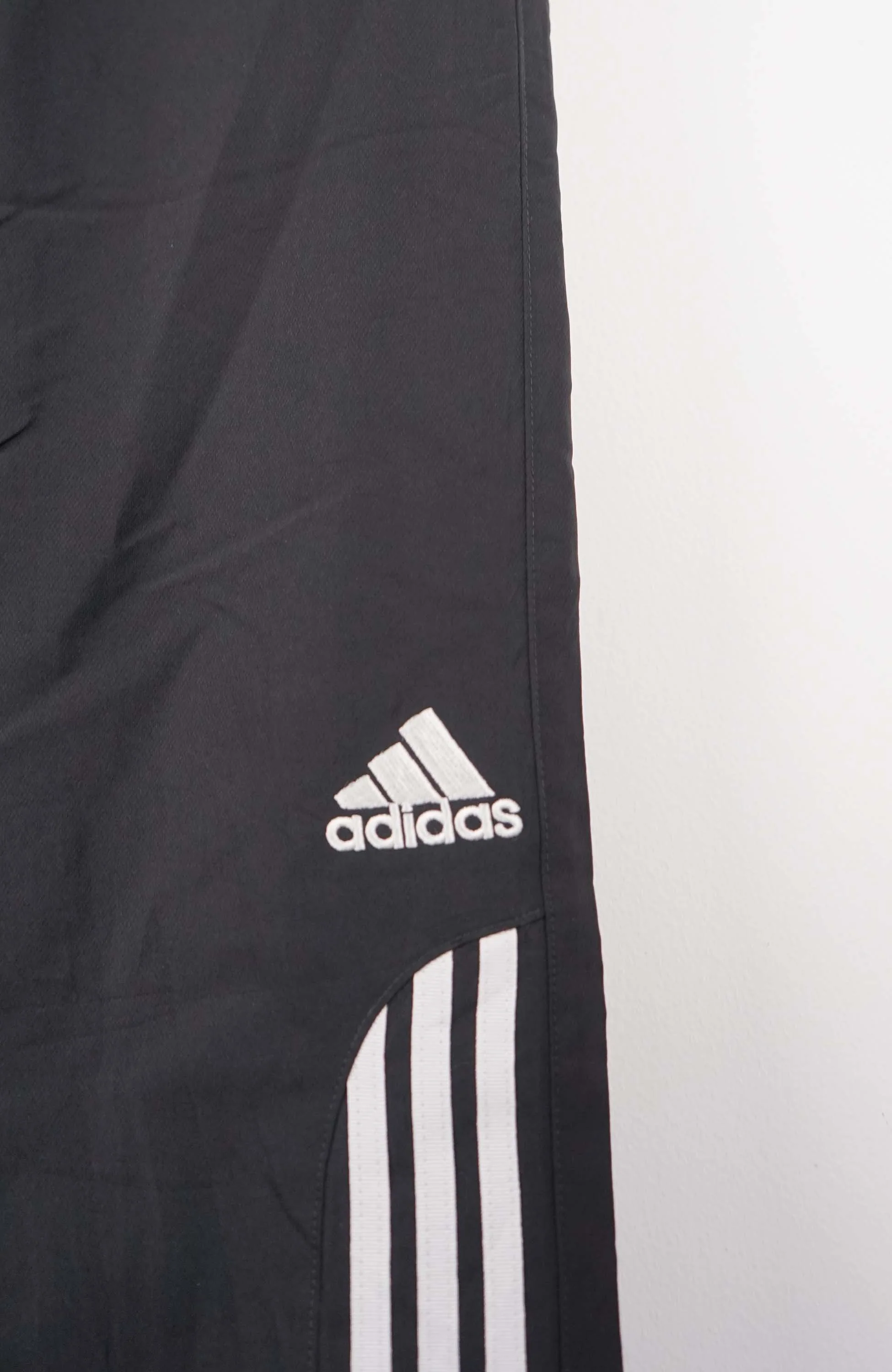 VINTAGE ADIDAS TRACK PANTS (M) - Image 2
