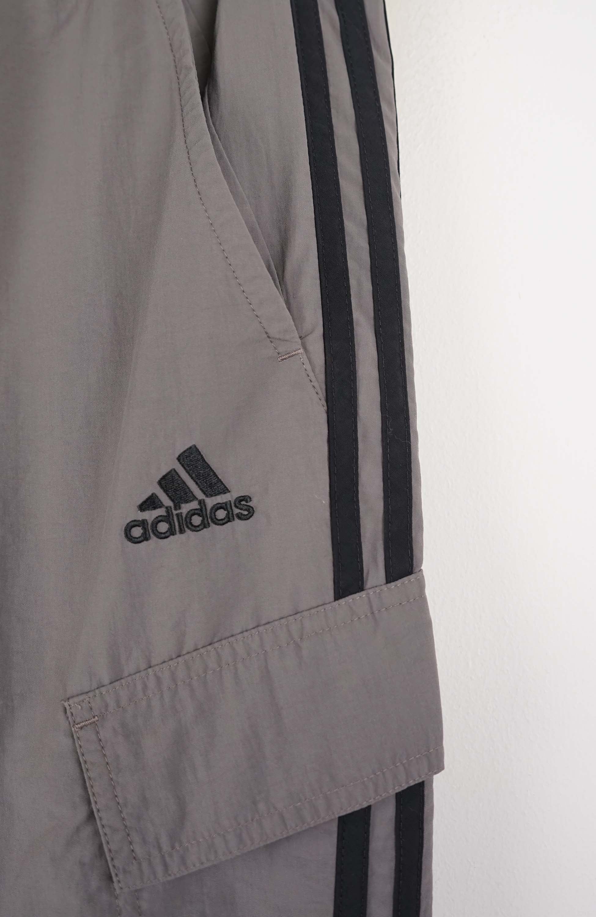 VINTAGE ADIDAS TRACK PANTS (M) - Image 2