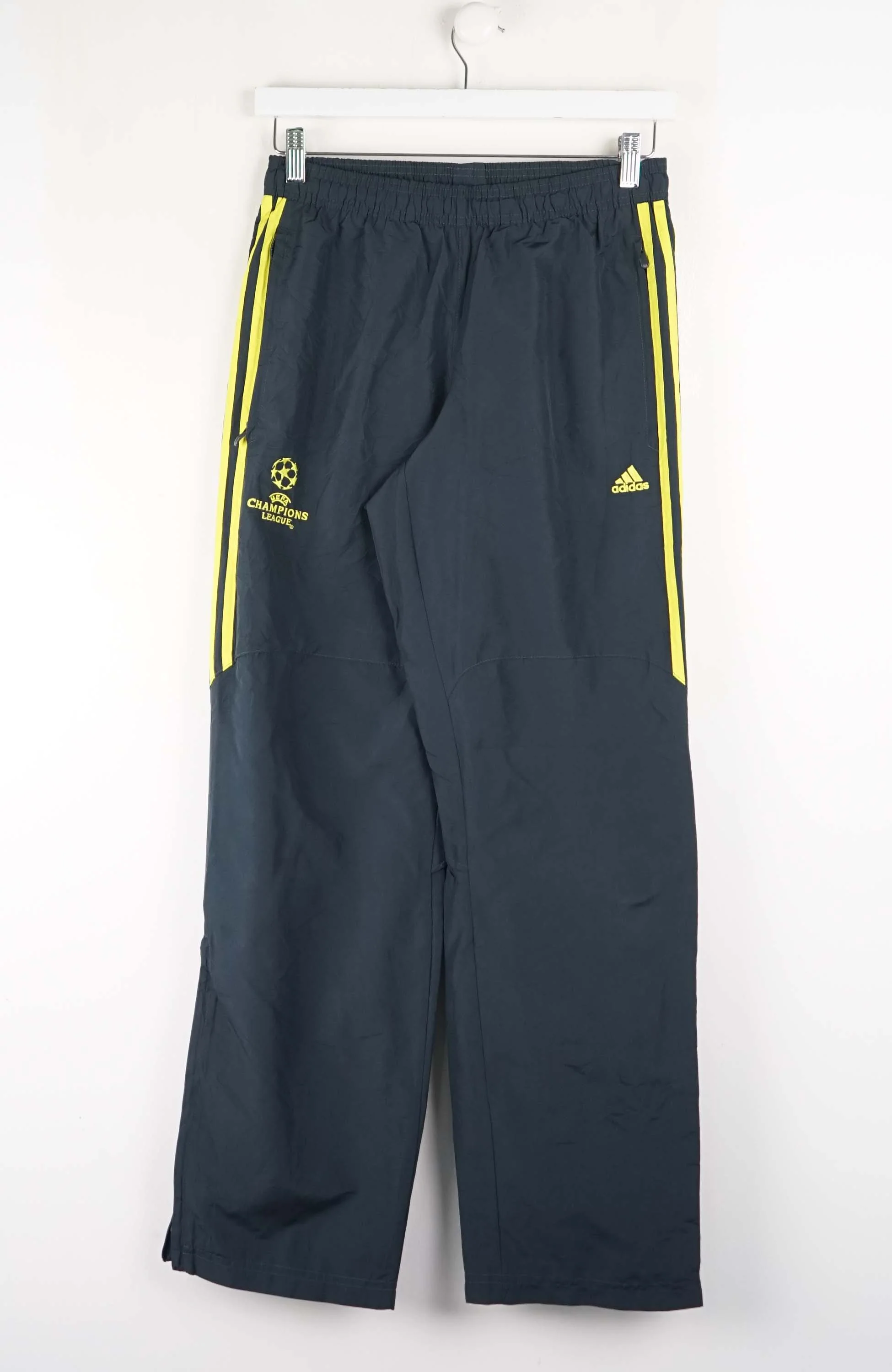 VINTAGE ADIDAS TRACK PANTS (S)