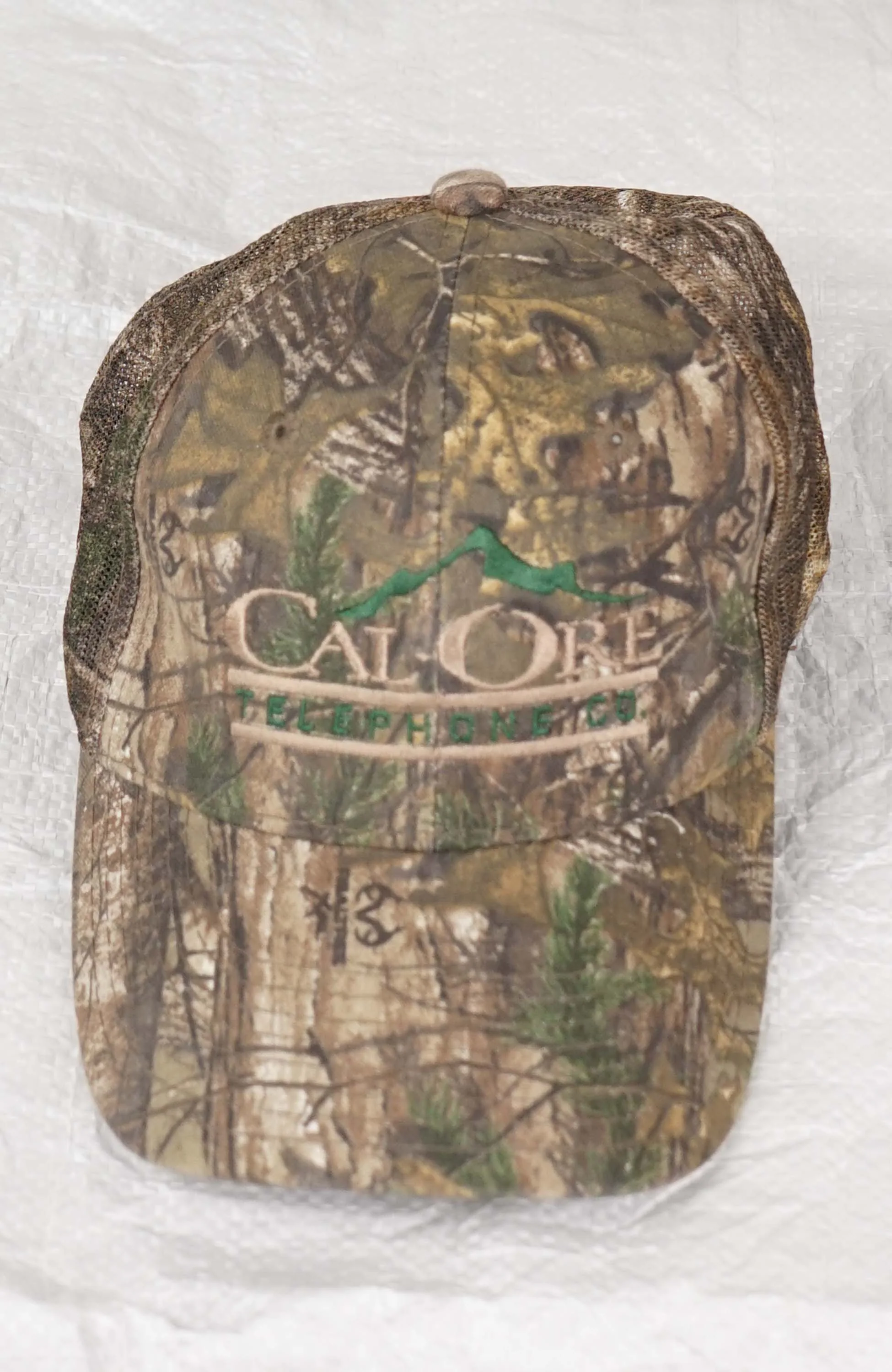 VINTAGE CALORE TELEPHONE CO. REAL TREE HAT