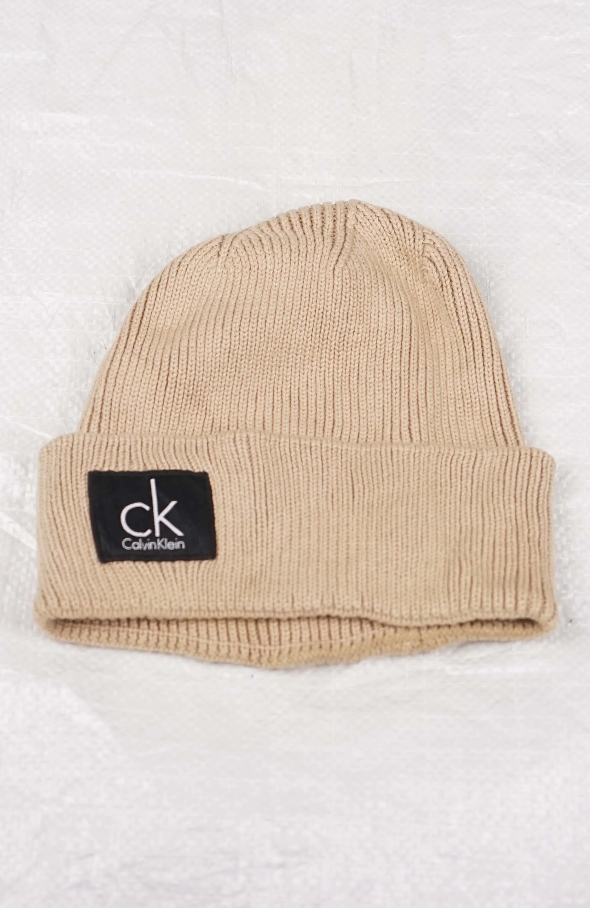 VINTAGE CALVIN KLEIN BEANIE