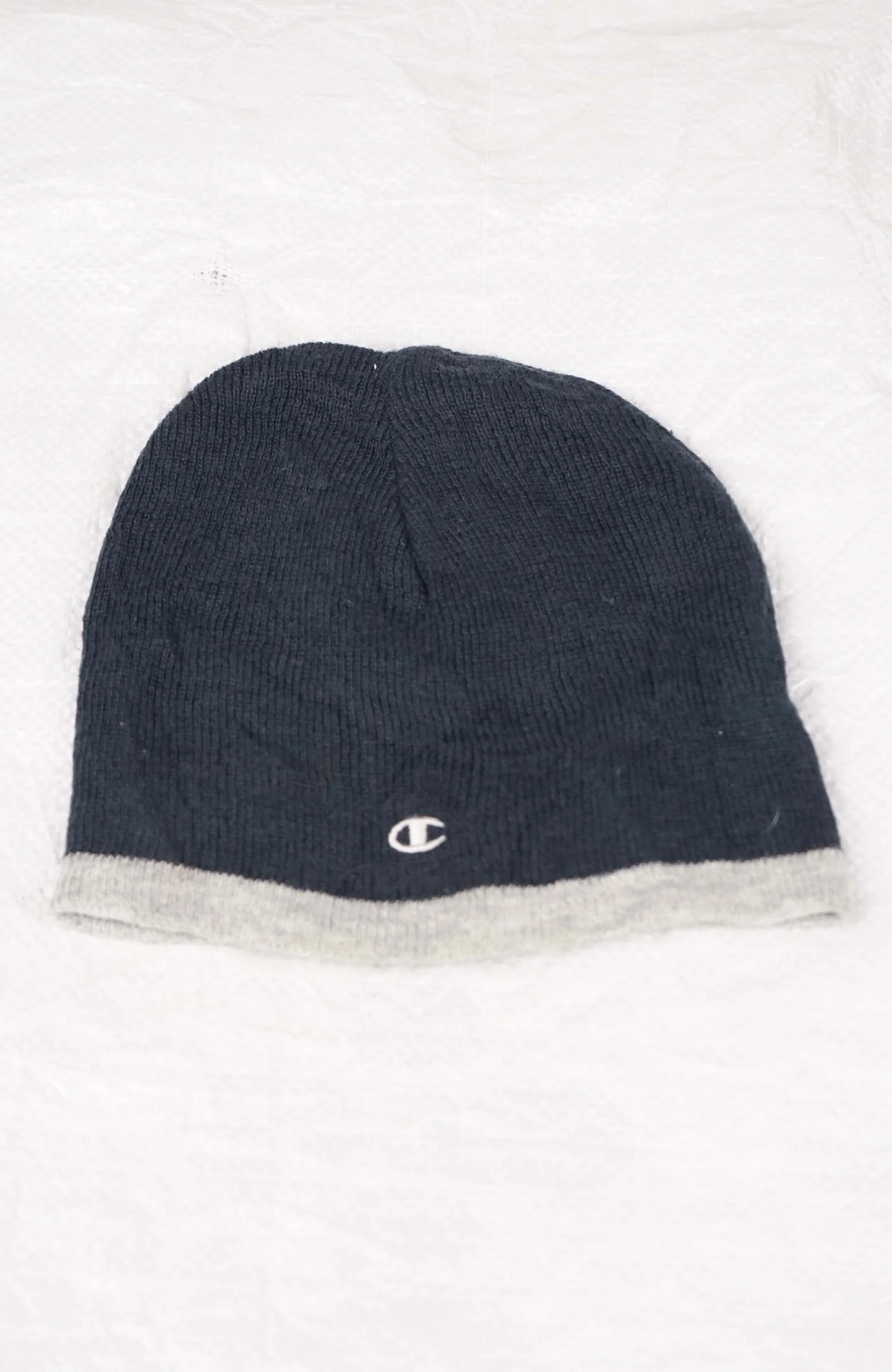 VINTAGE CHAMPION SKULL BEANIE
