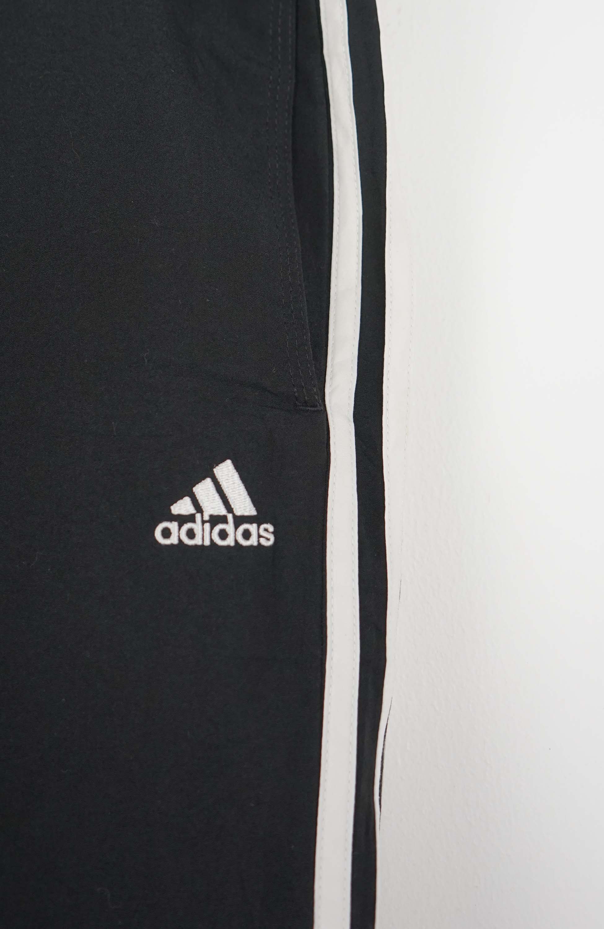 VINTAGE ADIDAS 3/4 TRACK PANTS (XXL) - Image 2