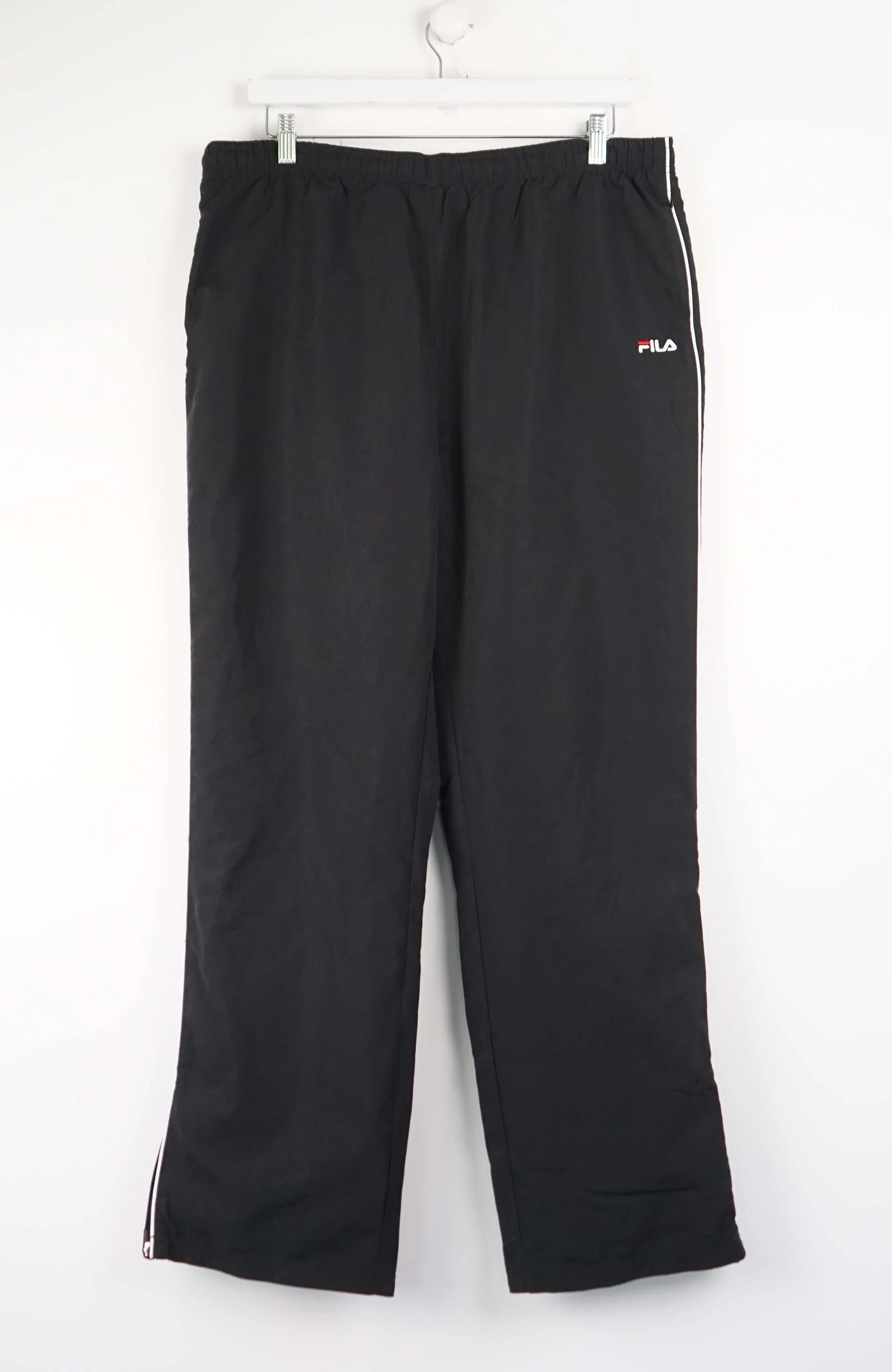 VINTAGE FILA TRACK PANTS (L)
