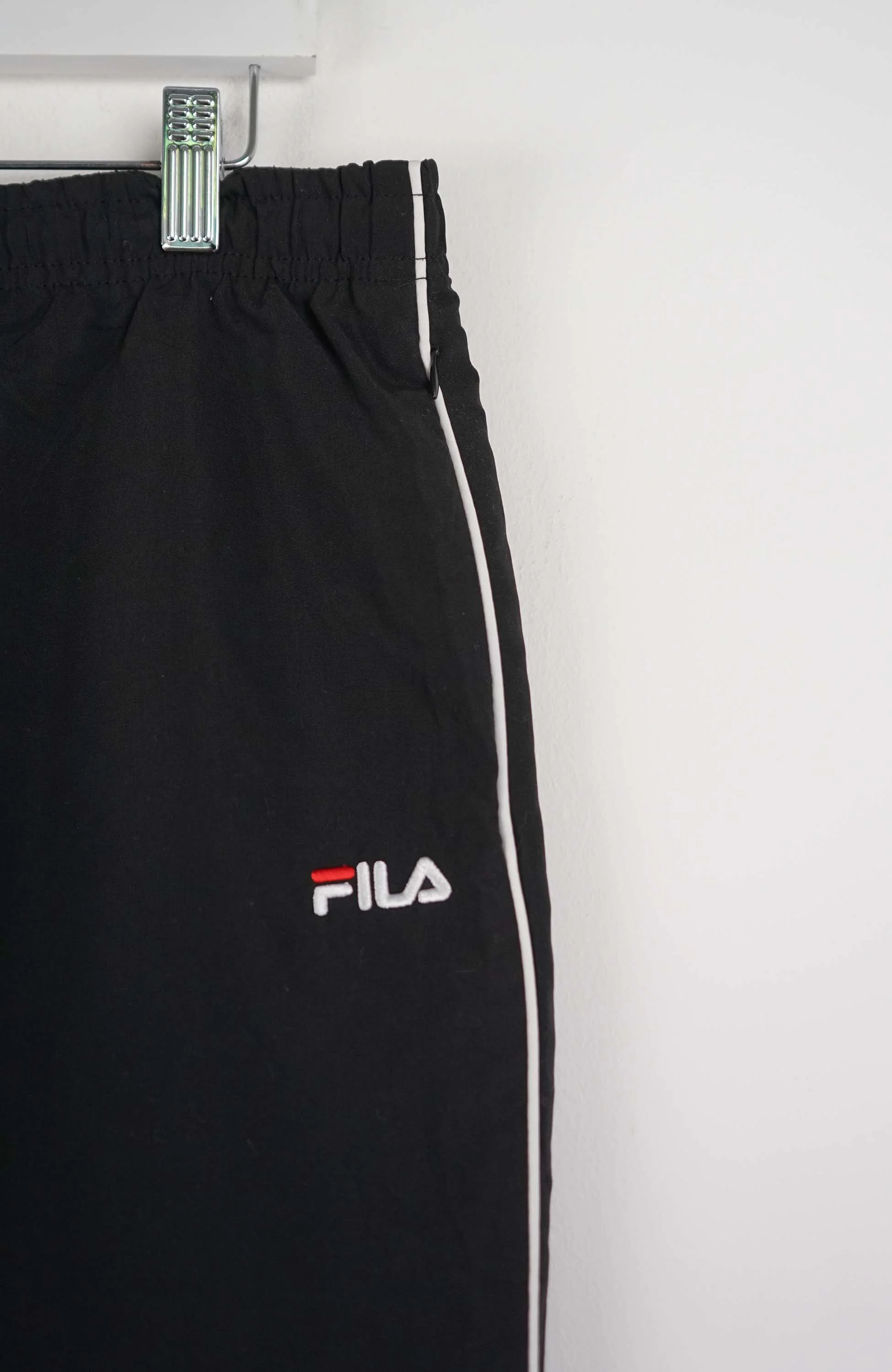 VINTAGE FILA TRACK PANTS (L) - Image 2