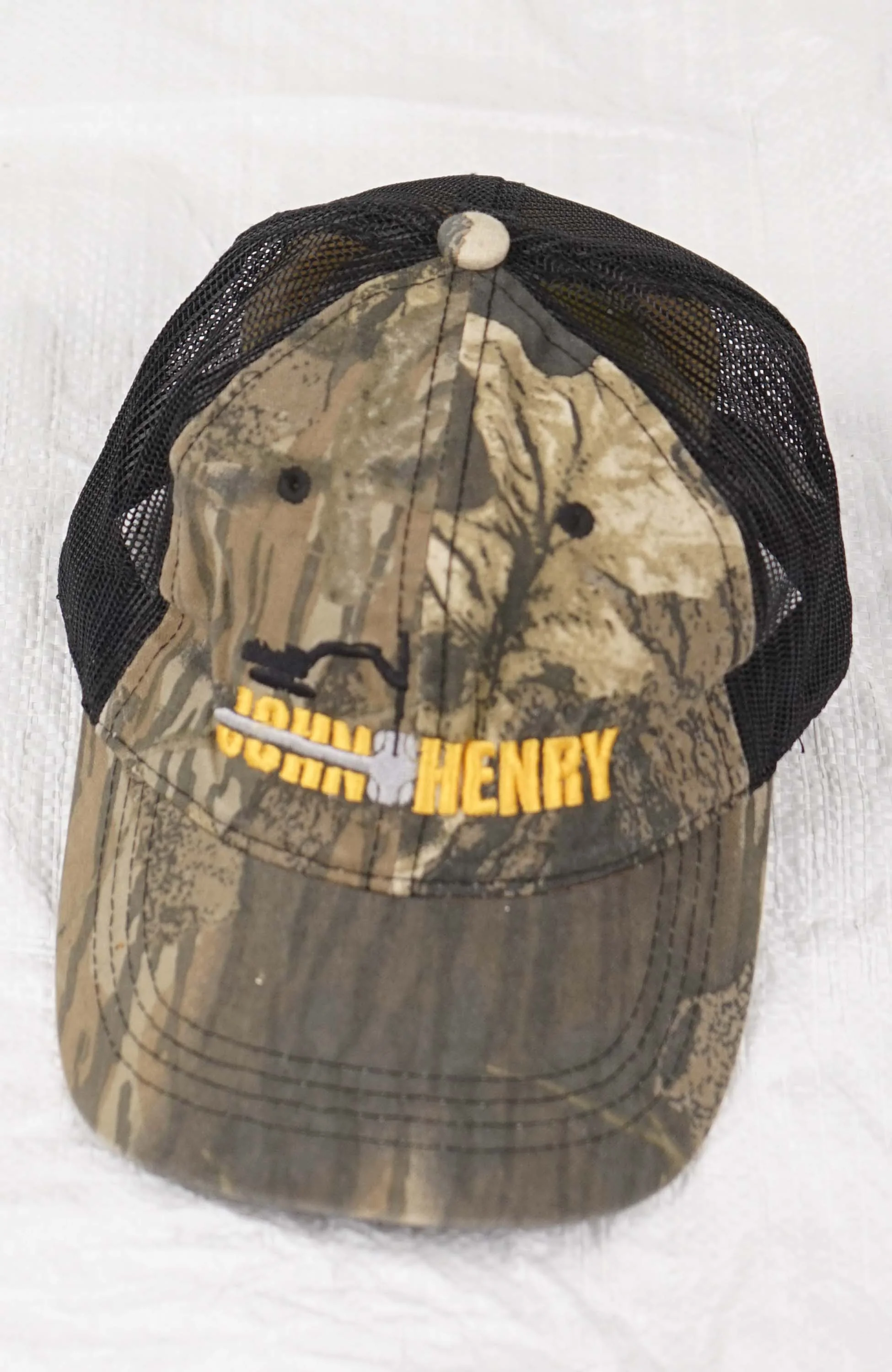 VINTAGE JCHN HENRY REAL TREE HAT