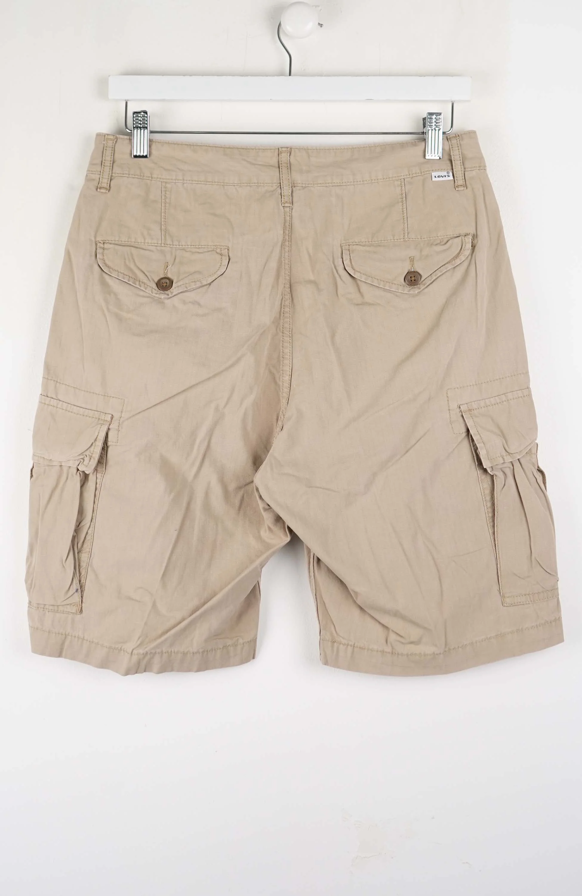 VINTAGE LEVI'S STRAUSS & CO. CARGO SHORTS W31 - Image 3