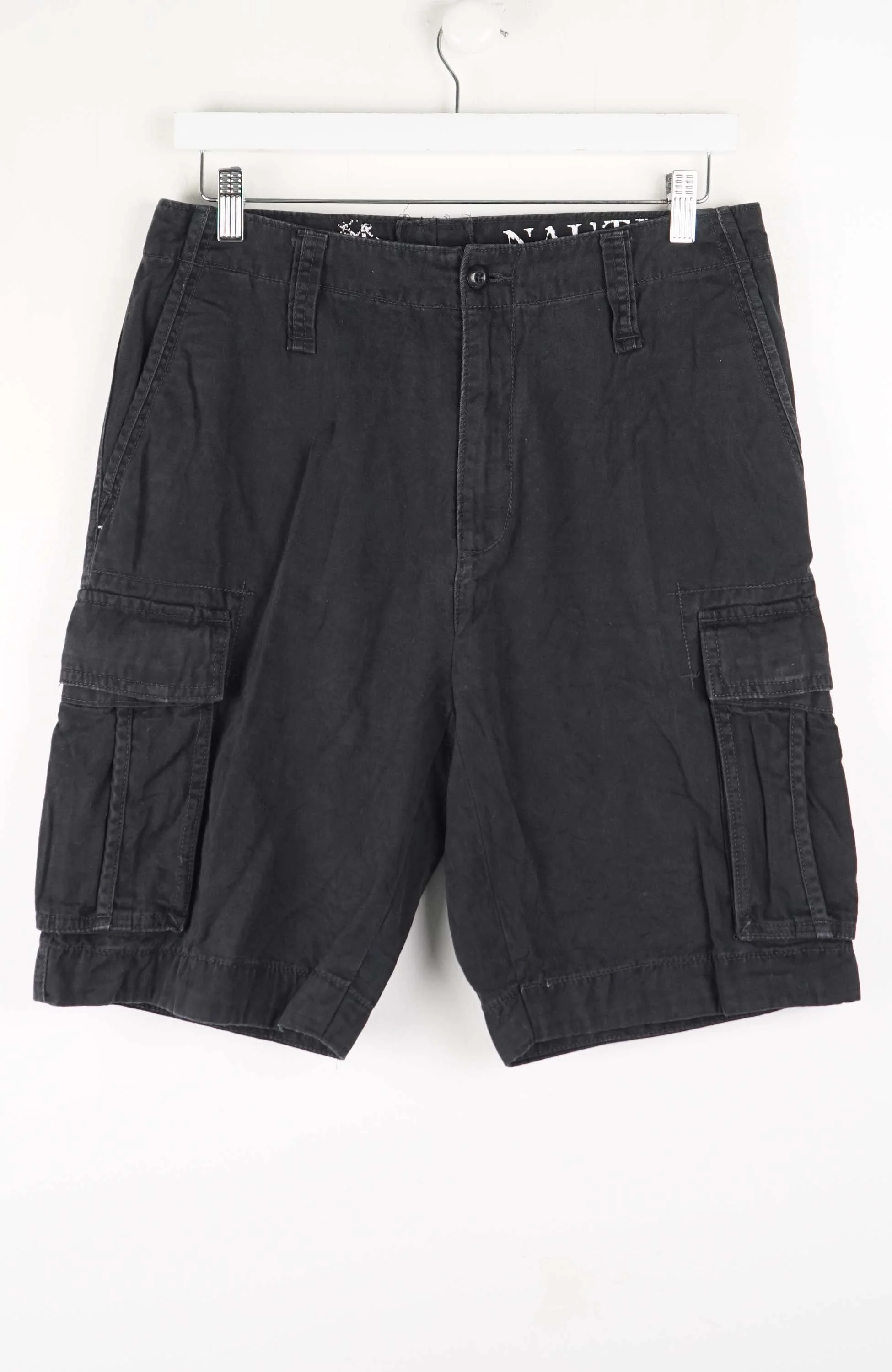 VINTAGE NAUTICA CARGO SHORTS W32