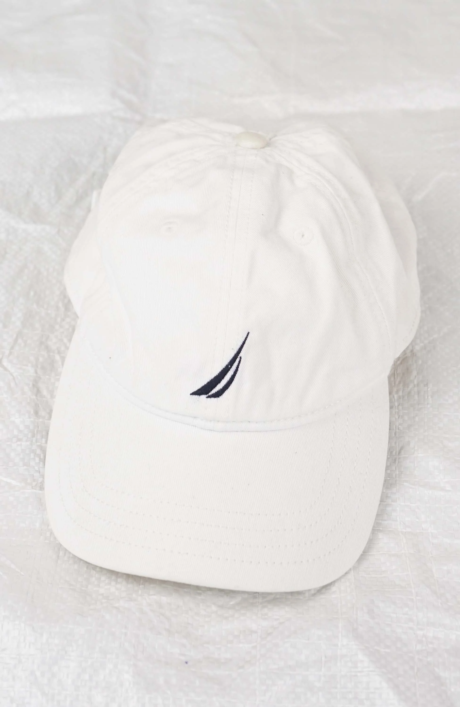 VINTAGE NAUTICA HAT