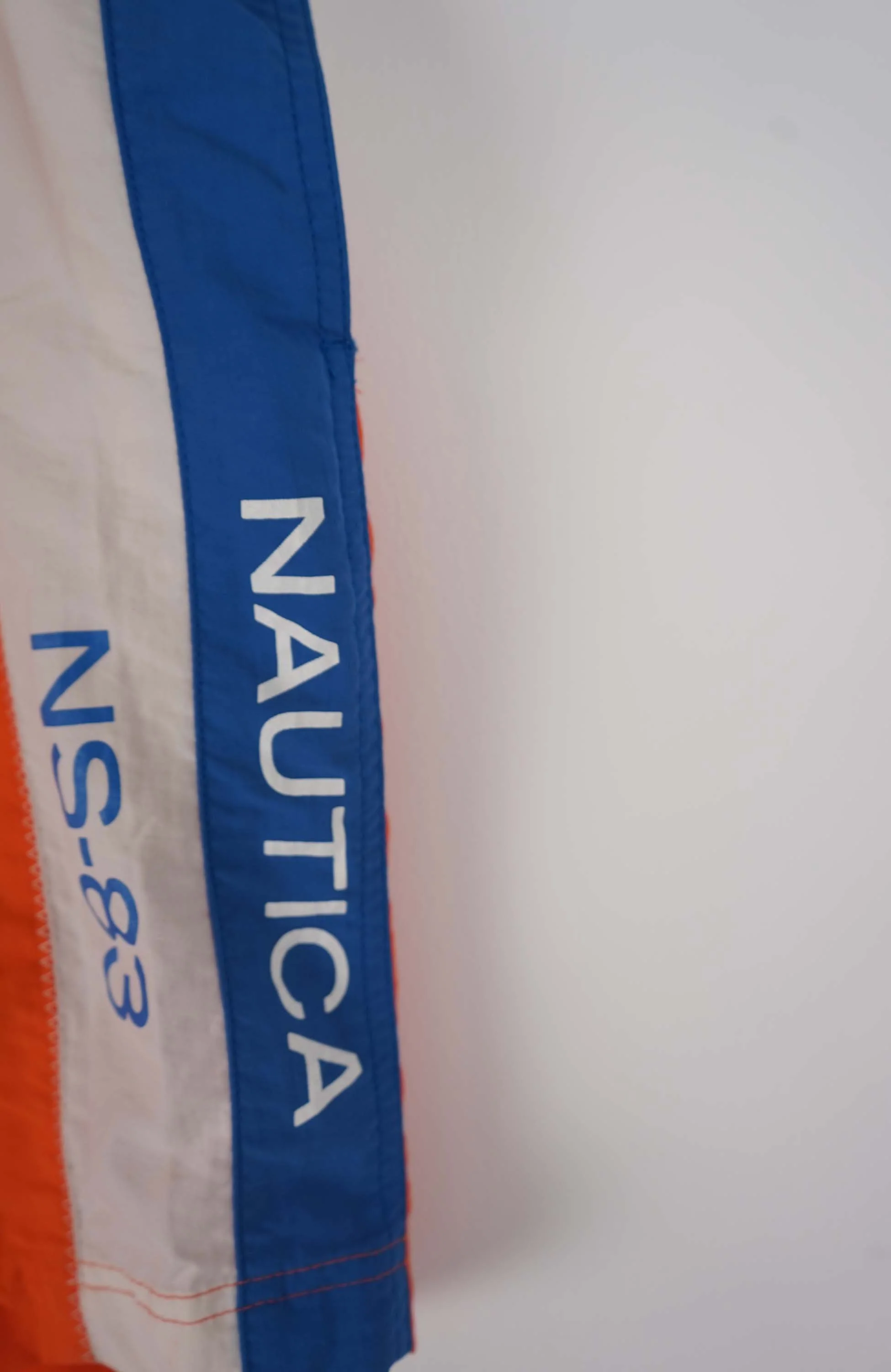VINTAGE NAUTICA SHORTS W38 - Image 2
