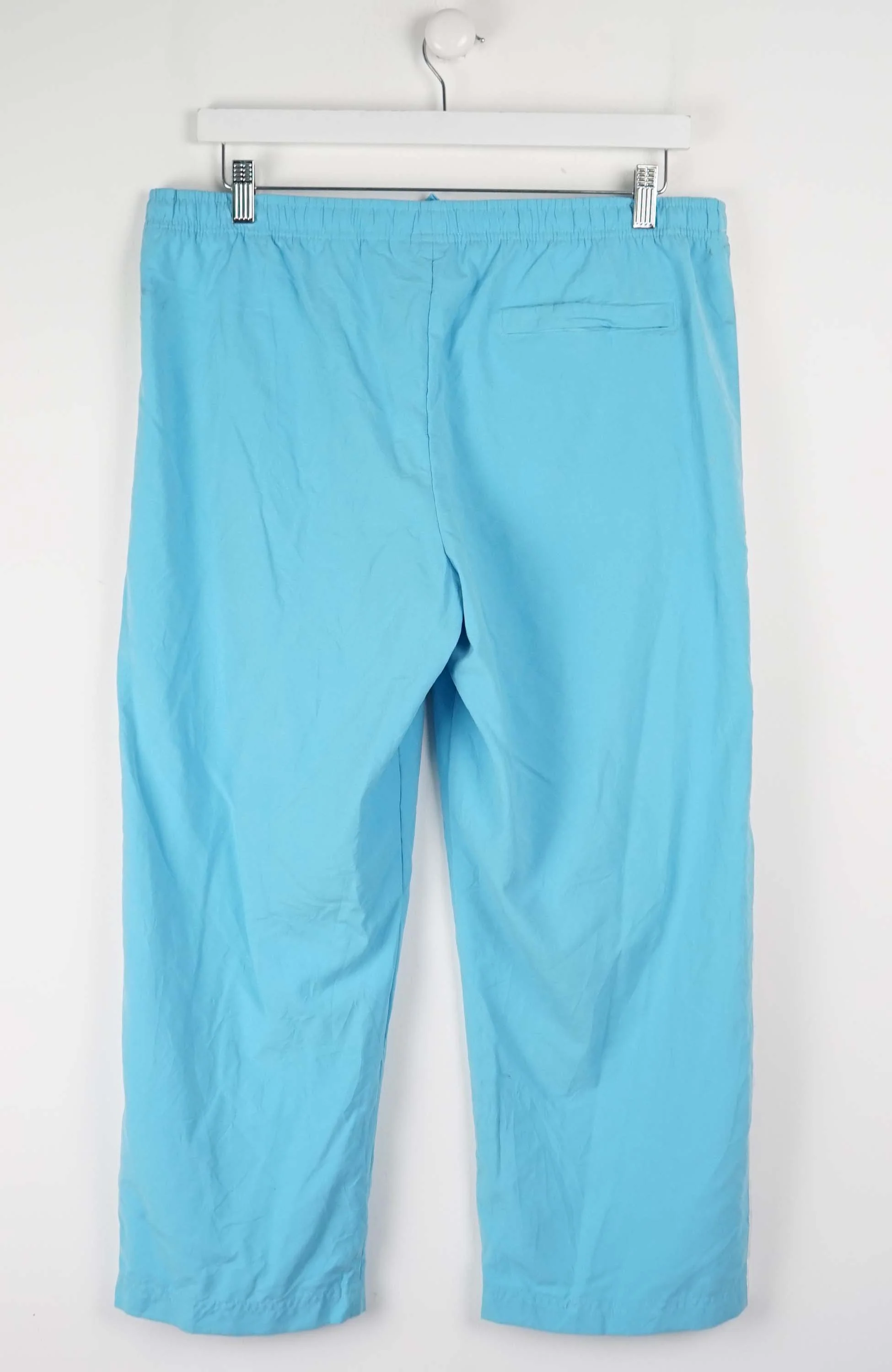 VINTAGE NIKE 3/4 TRACK PANT SHORTS (L) - Image 3
