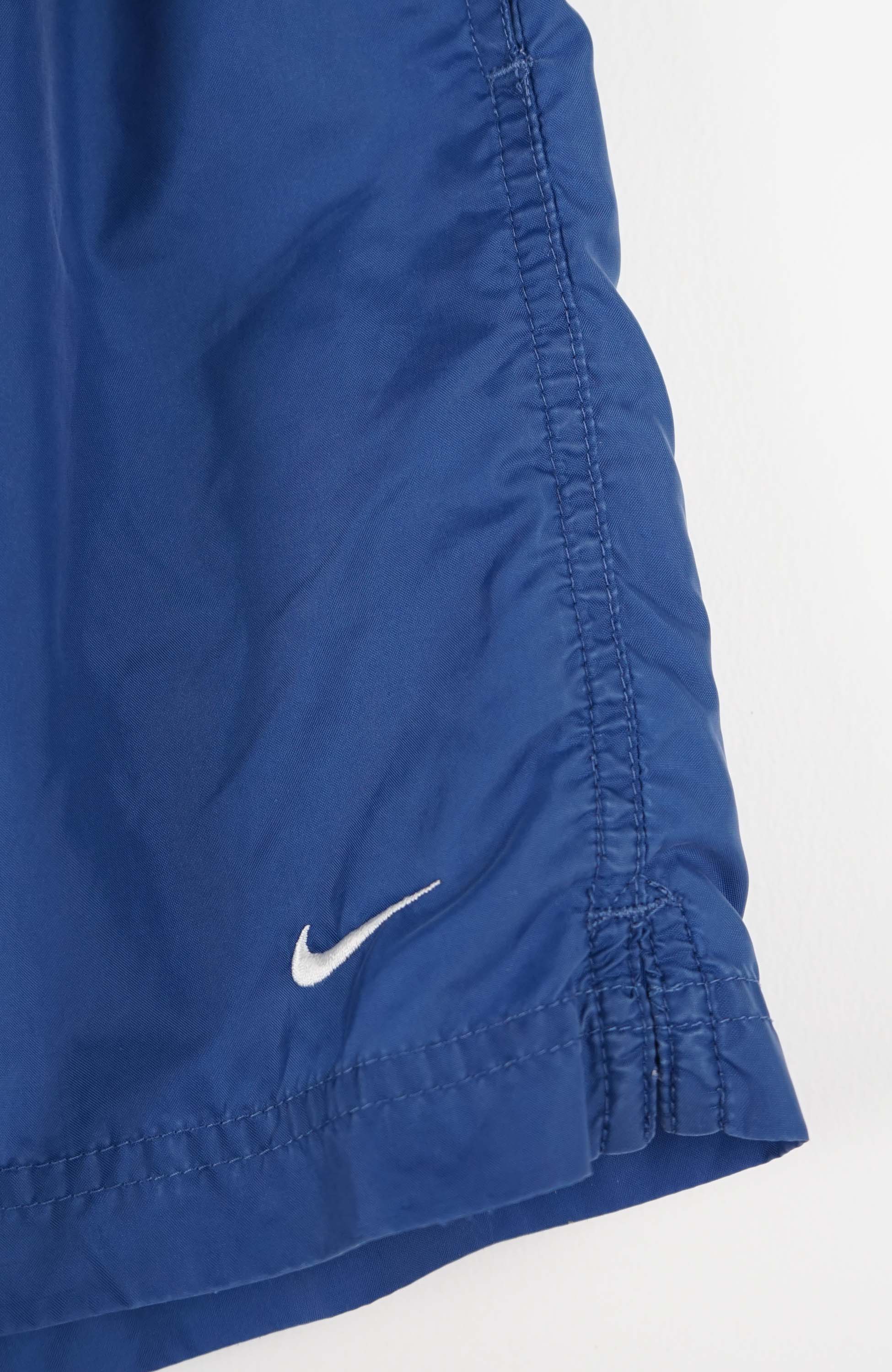 VINTAGE NIKE ACTIVE SHORTS W26 - Image 2