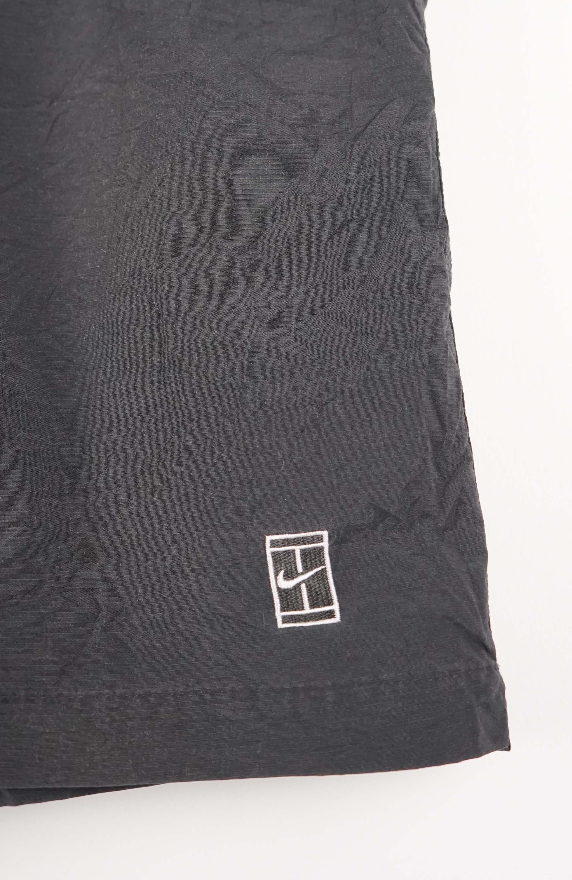VINTAGE NIKE ACTIVE SHORTS W34 - Image 2