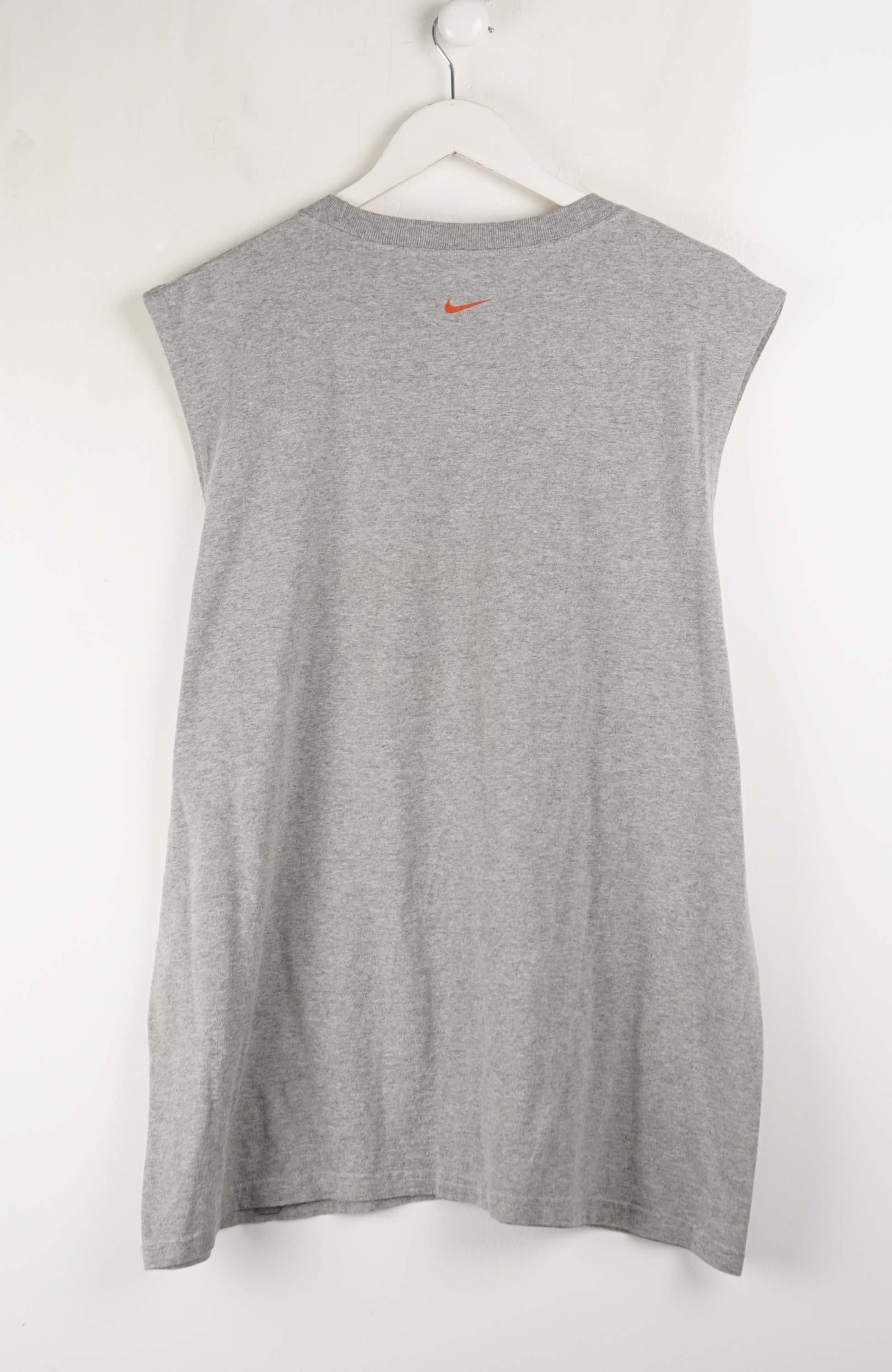 VINTAGE NIKE BASKETBALL T-SHIRT (XL) - Image 2