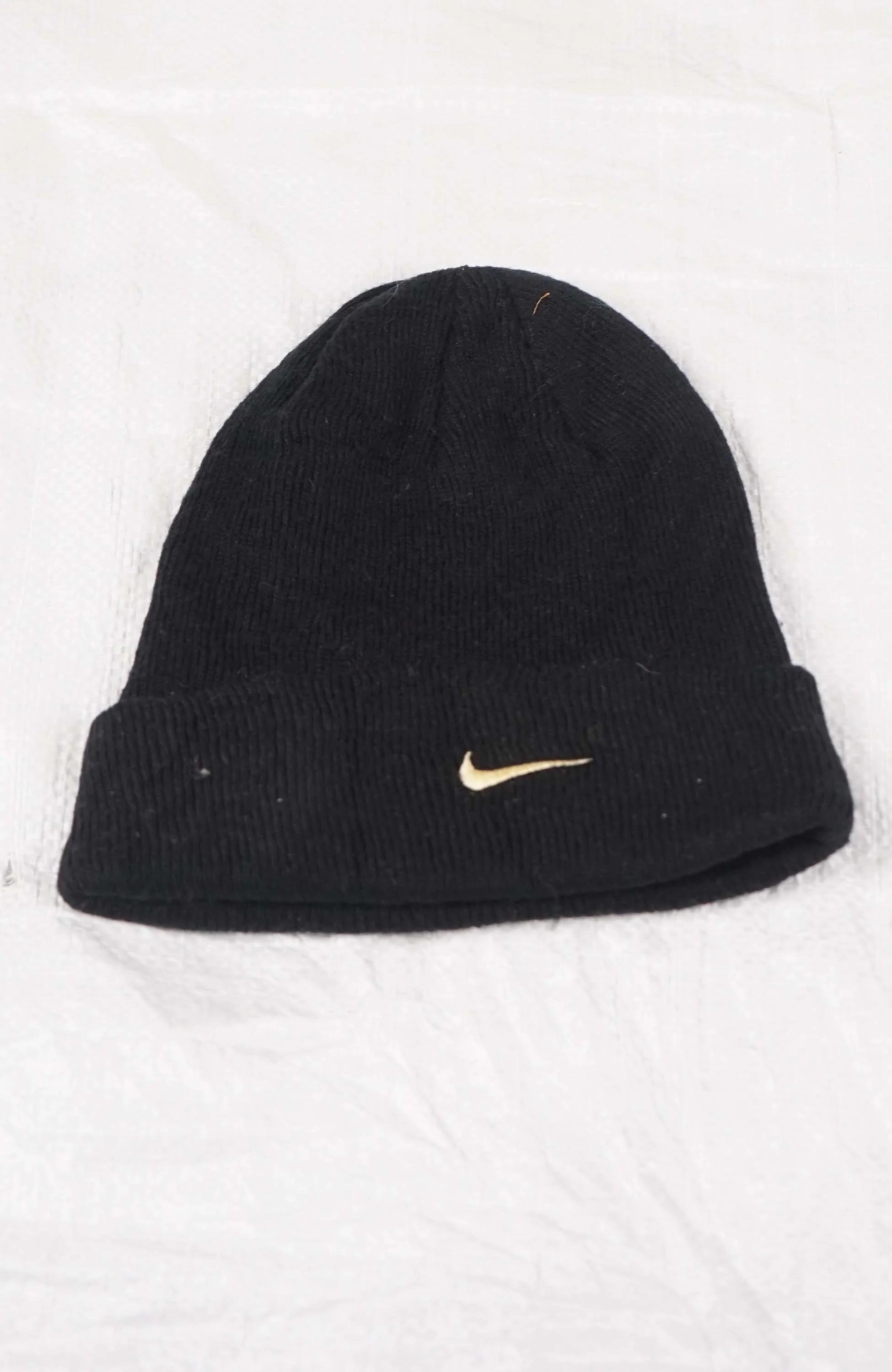 VINTAGE NIKE BEANIE