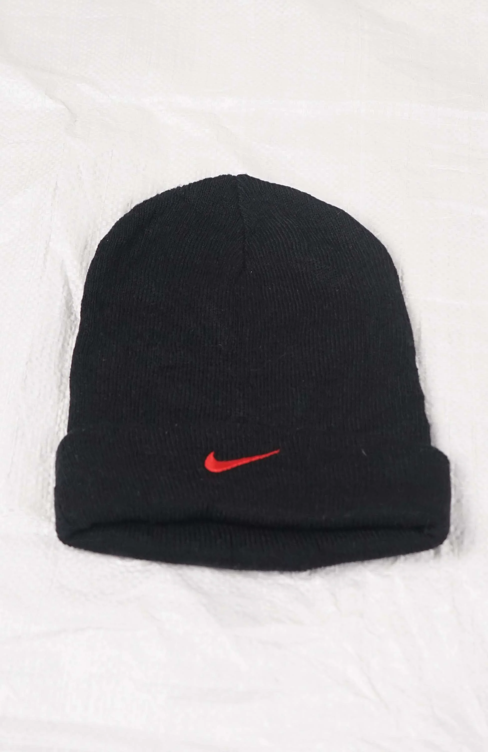 VINTAGE NIKE BEANIE