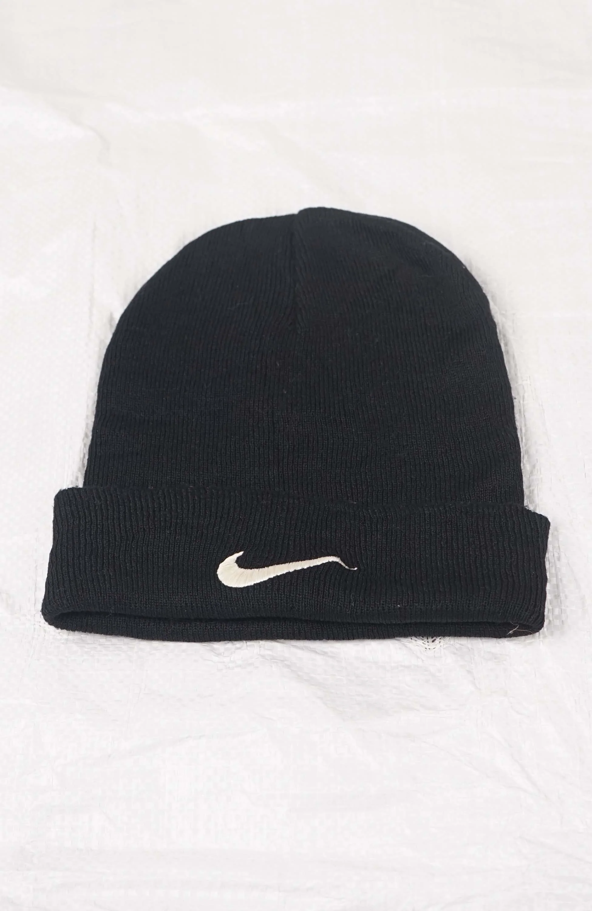 VINTAGE NIKE BEANIE