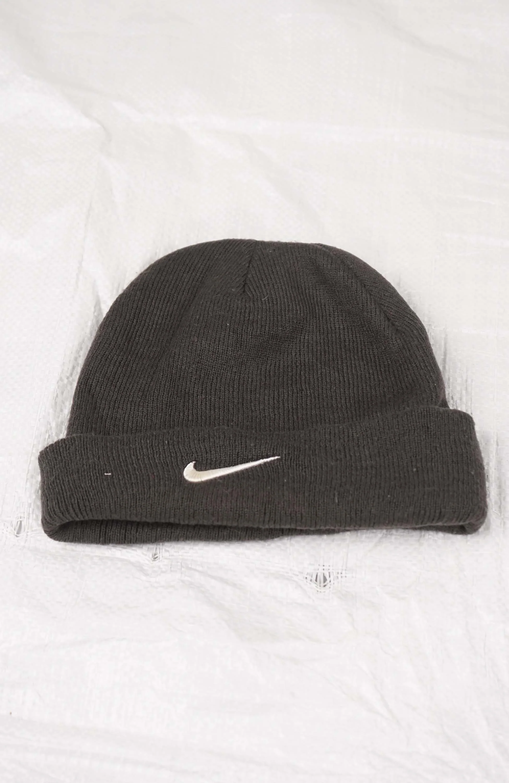 VINTAGE NIKE BEANIE