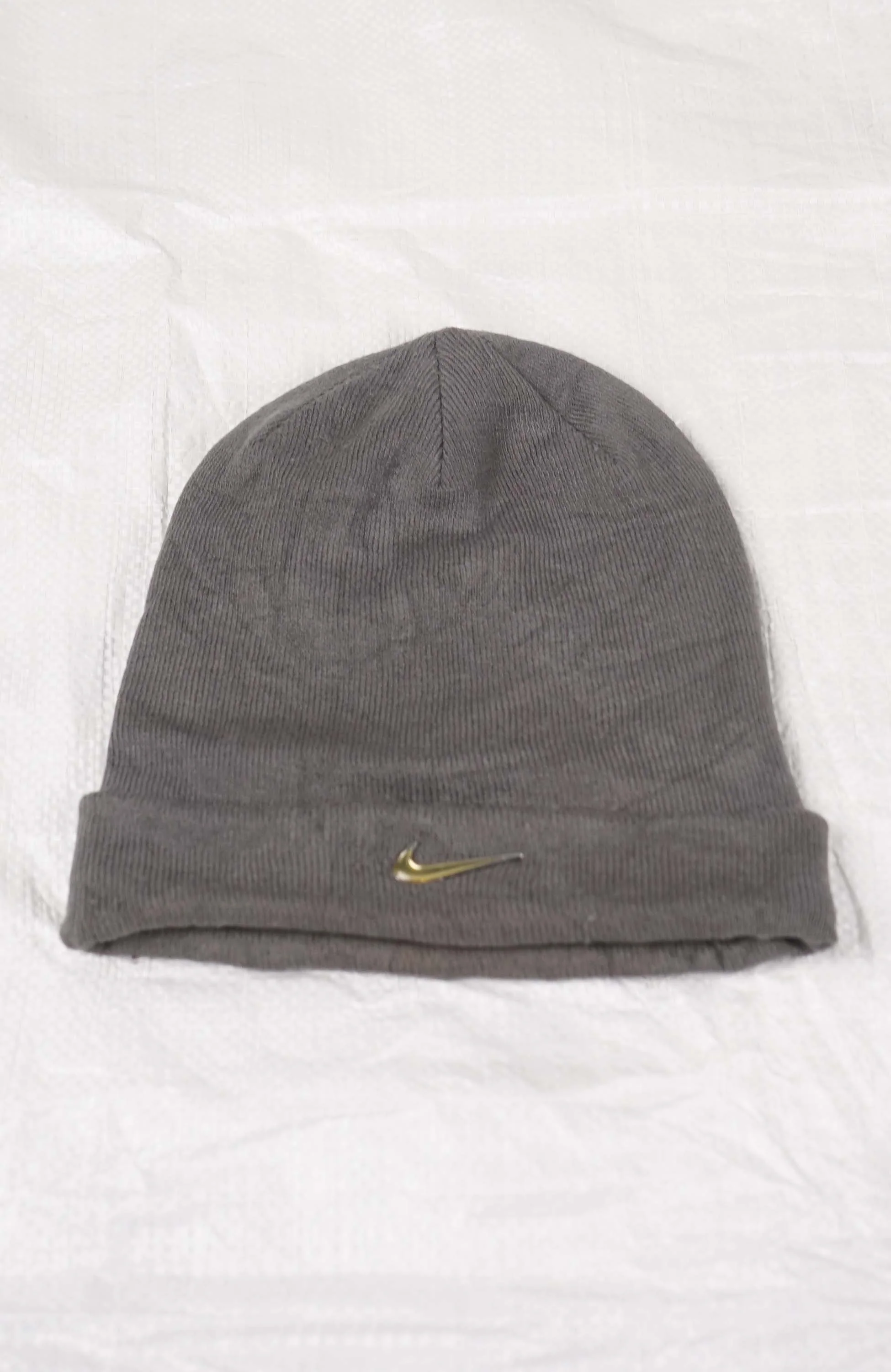 VINTAGE NIKE BEANIE