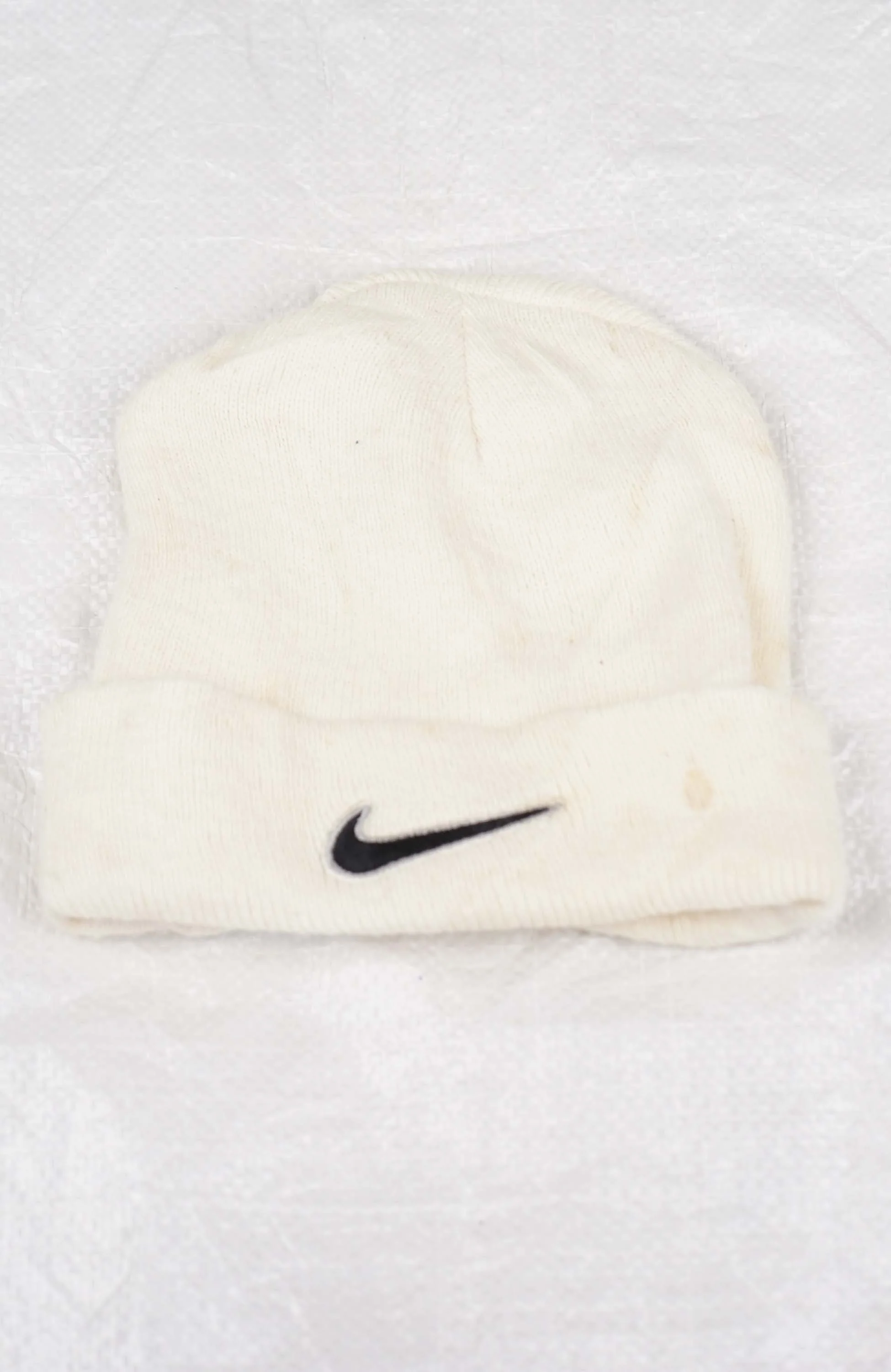 VINTAGE NIKE BEANIE