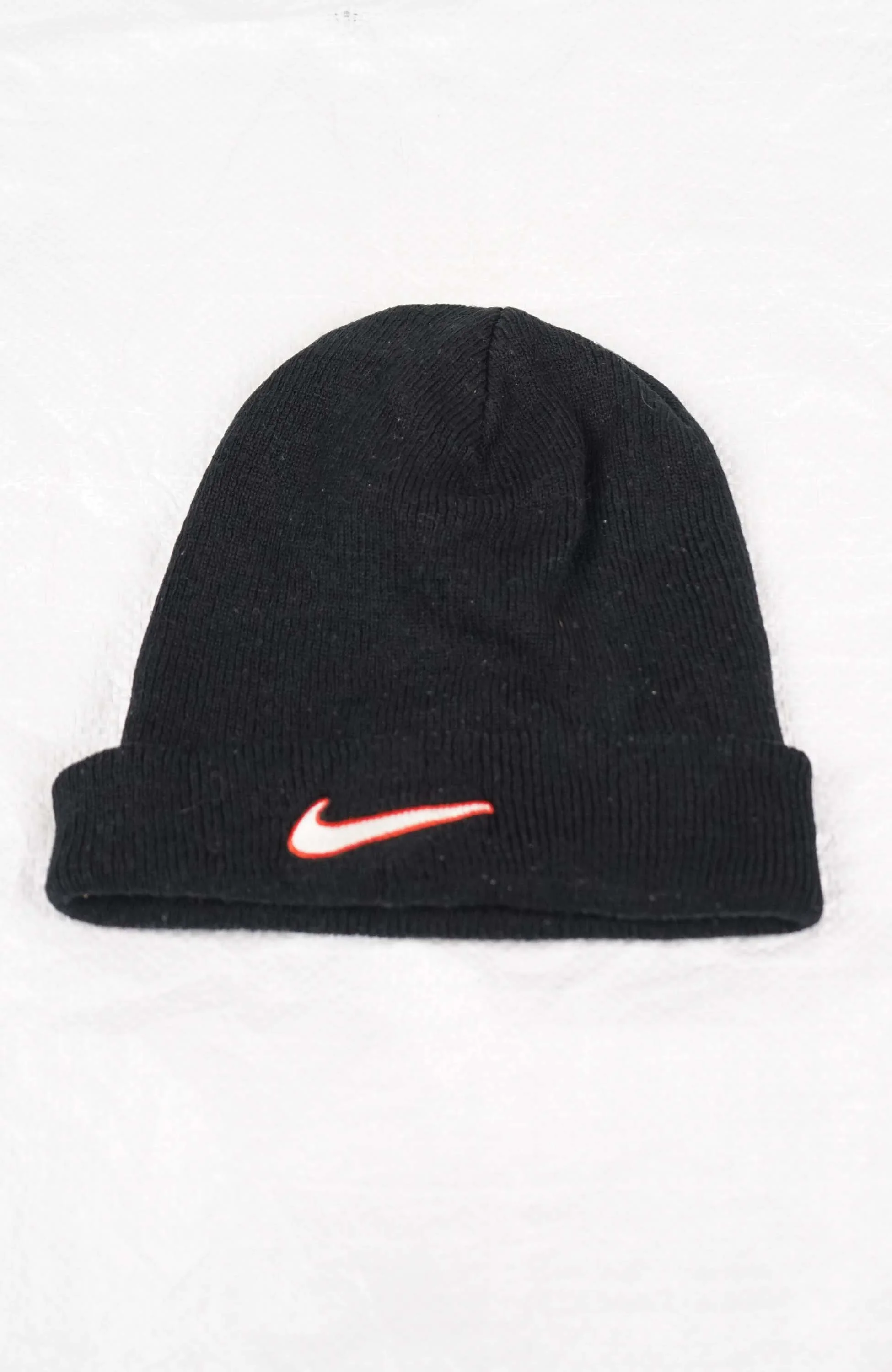VINTAGE NIKE BEANIE