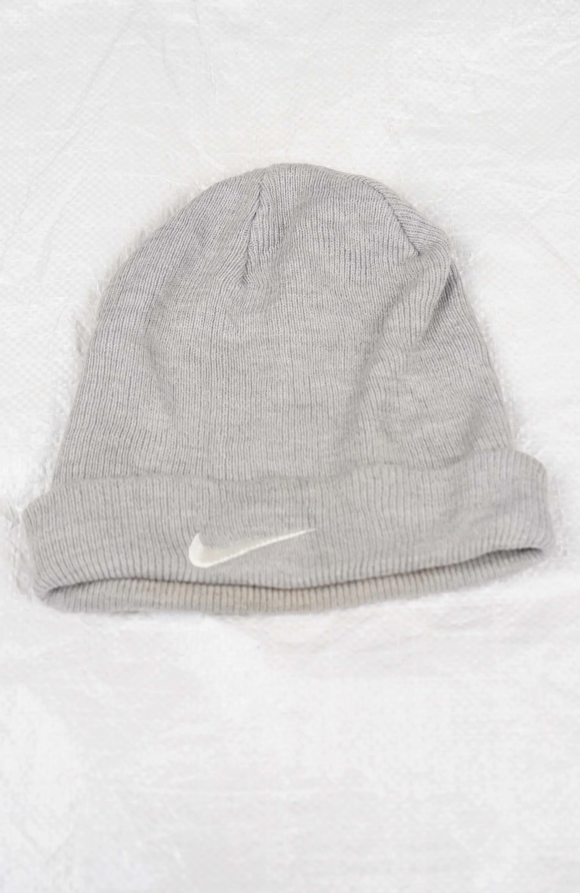 VINTAGE NIKE BEANIE