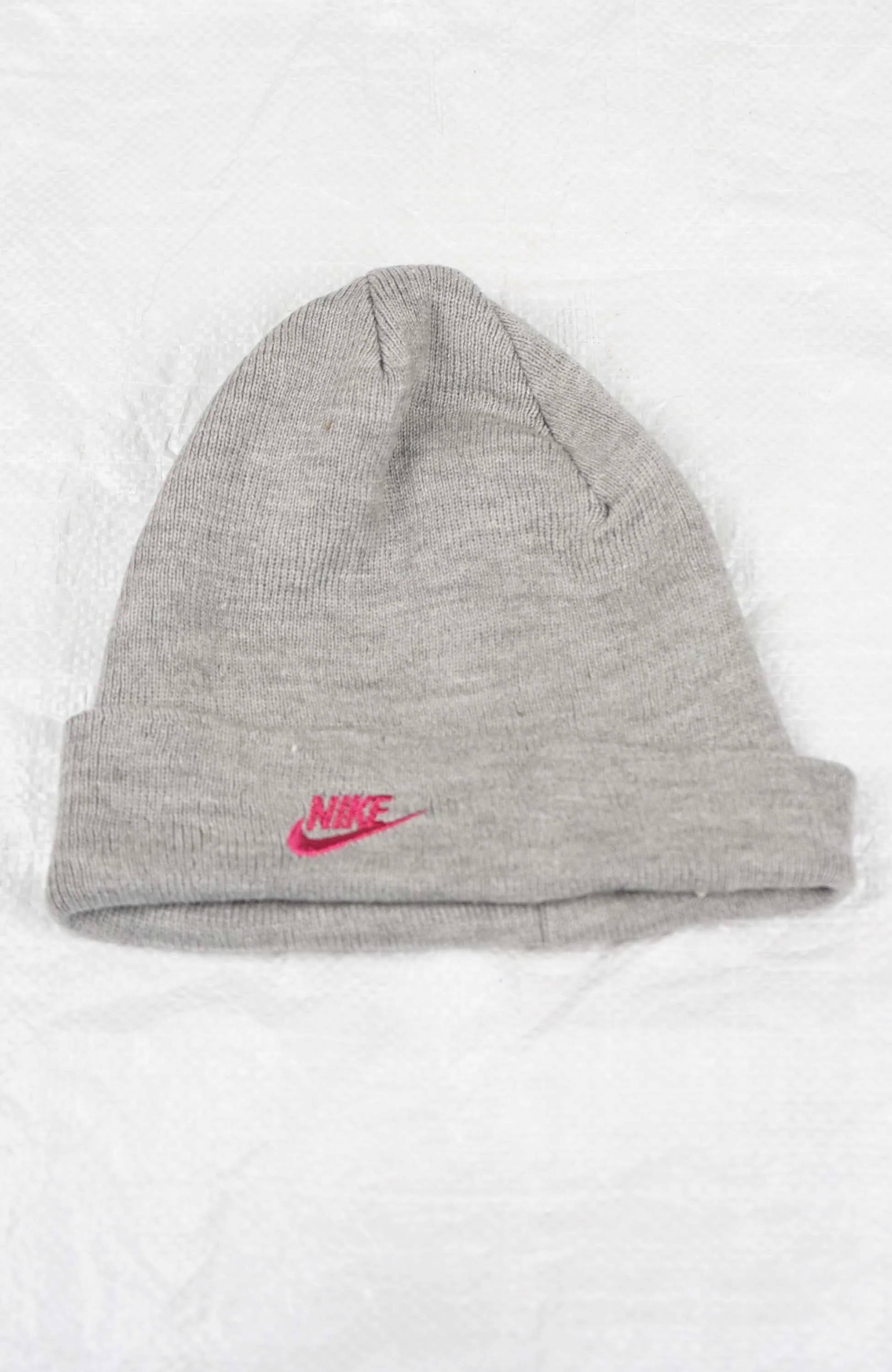 VINTAGE NIKE BEANIE
