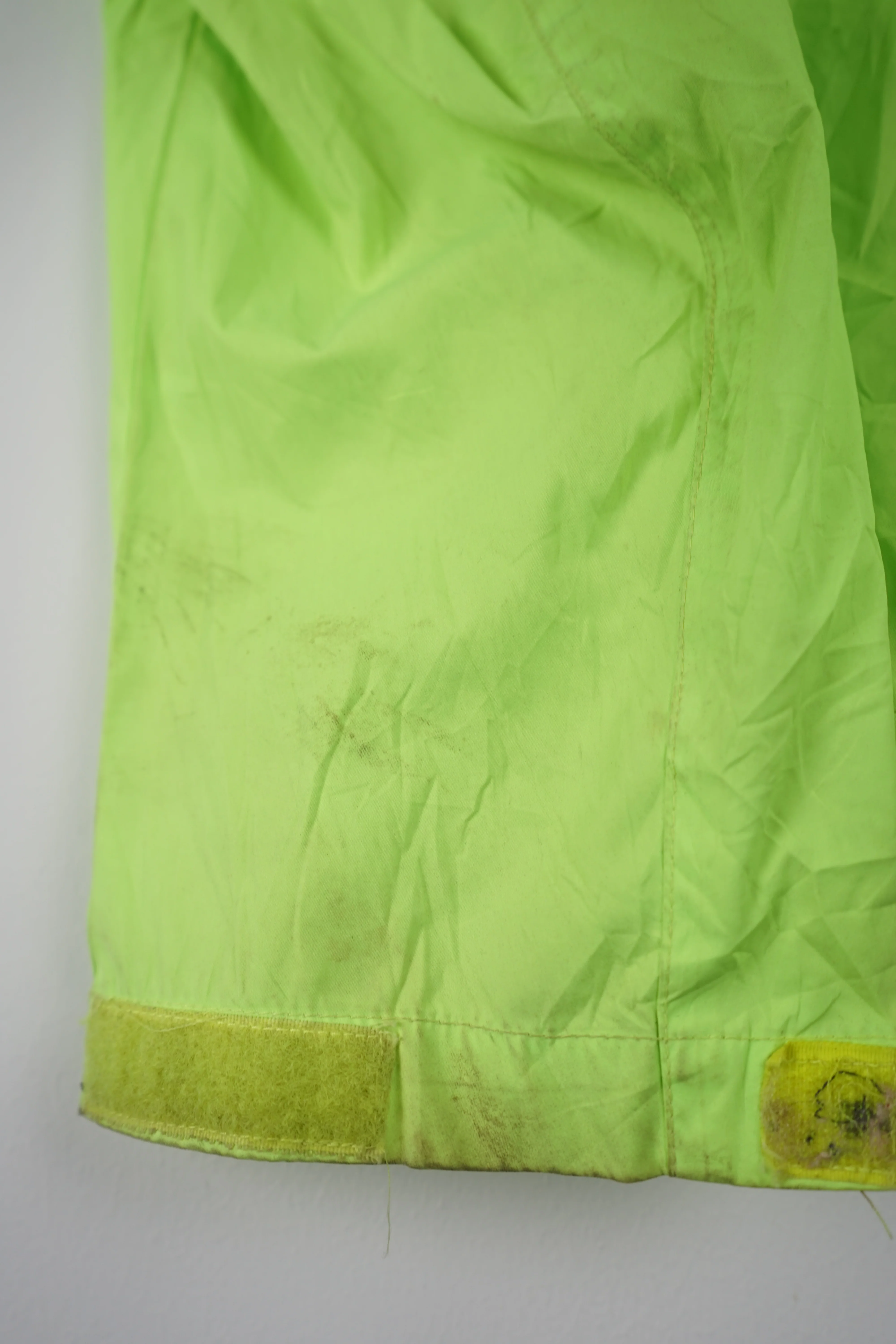 VINTAGE NIKE INTERNATIONAL WINDBREAKER (L) - Image 6