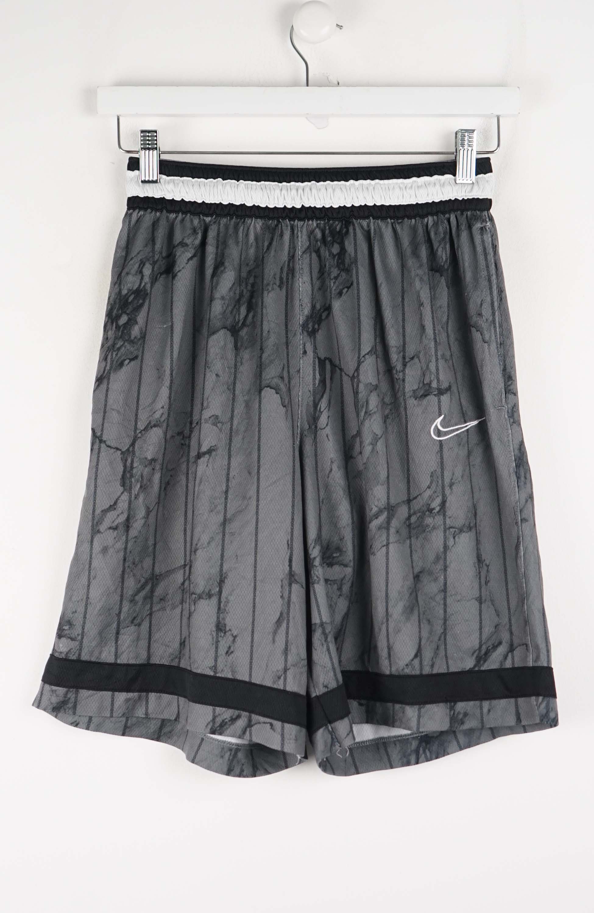 VINTAGE NIKE JERSEY SHORTS W24