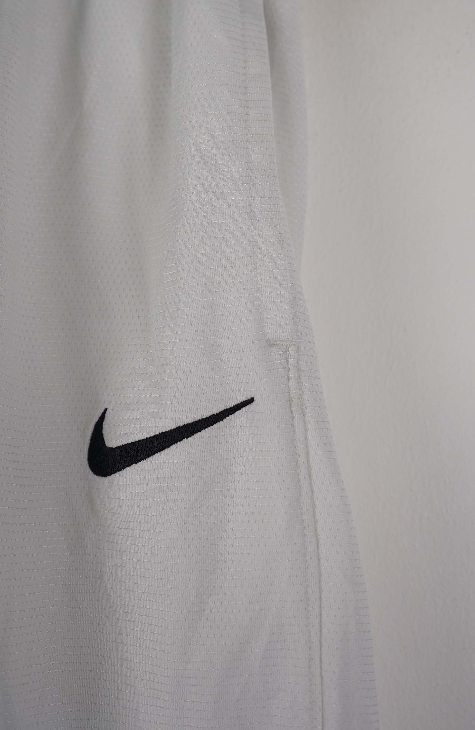 VINTAGE NIKE JERSEY SHORTS W26 - Image 2
