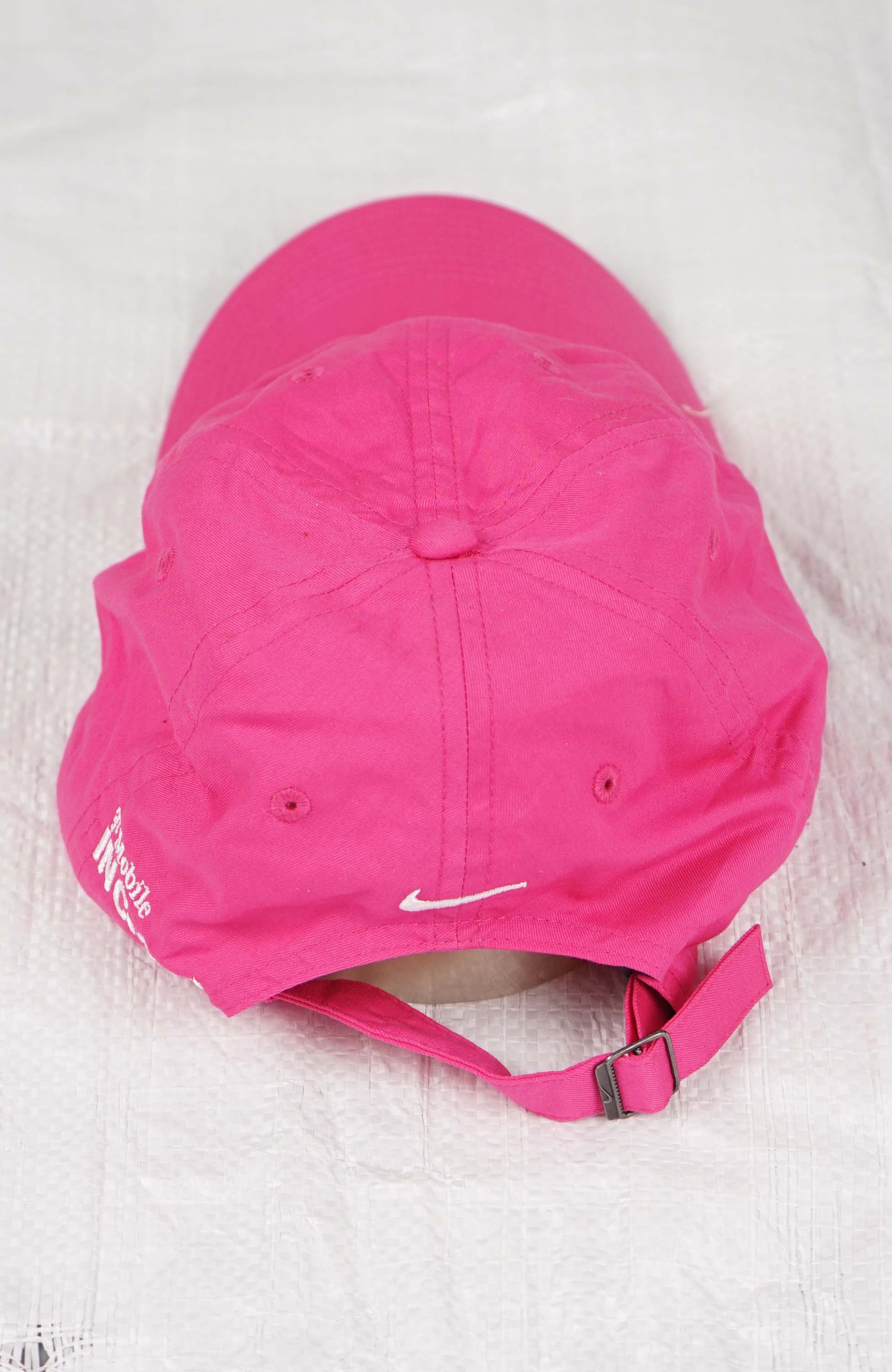 VINTAGE NIKE MOBILE IN CROWD HAT - Image 3
