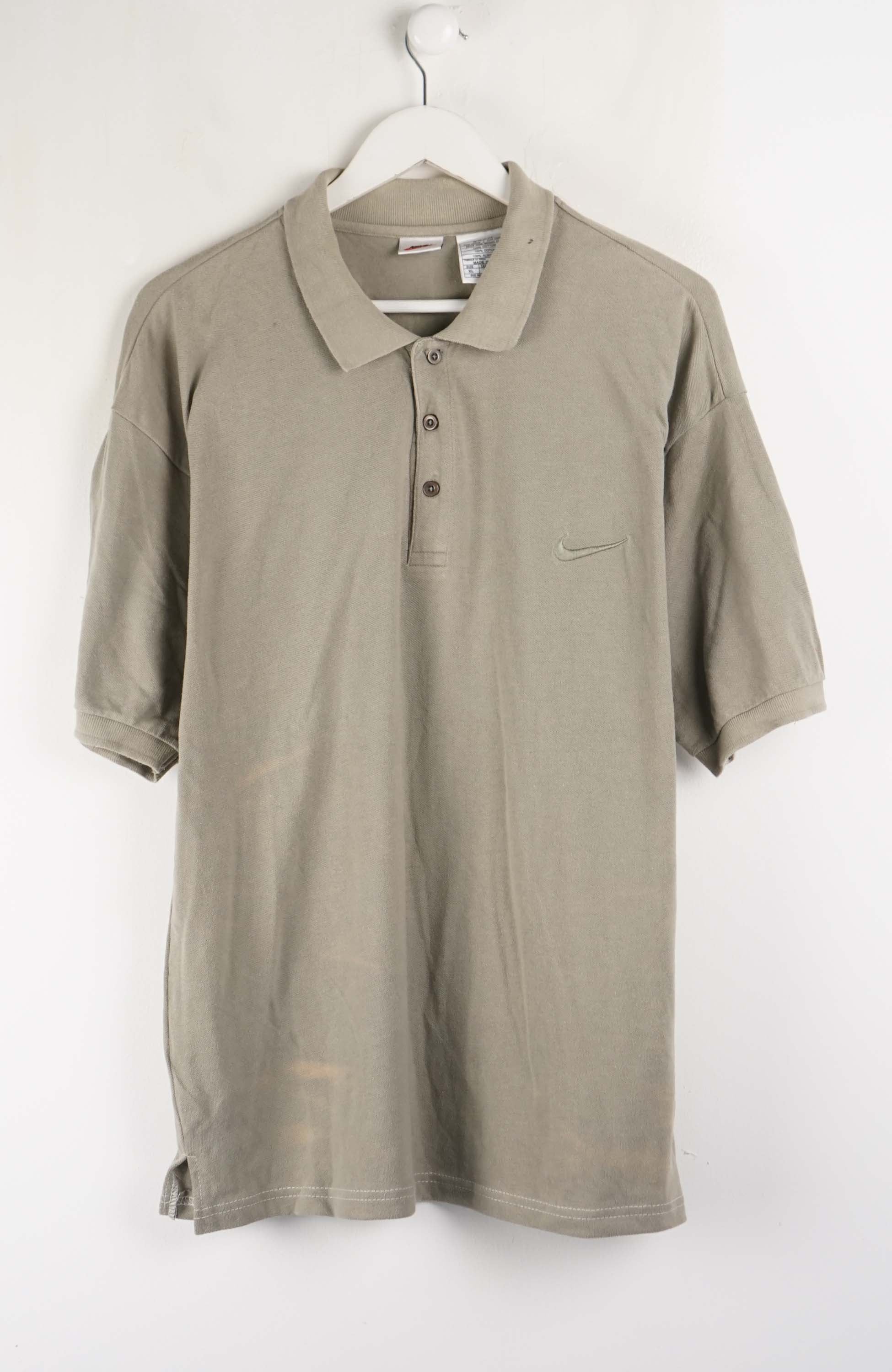 VINTAGE NIKE POLO SHIRT (L)