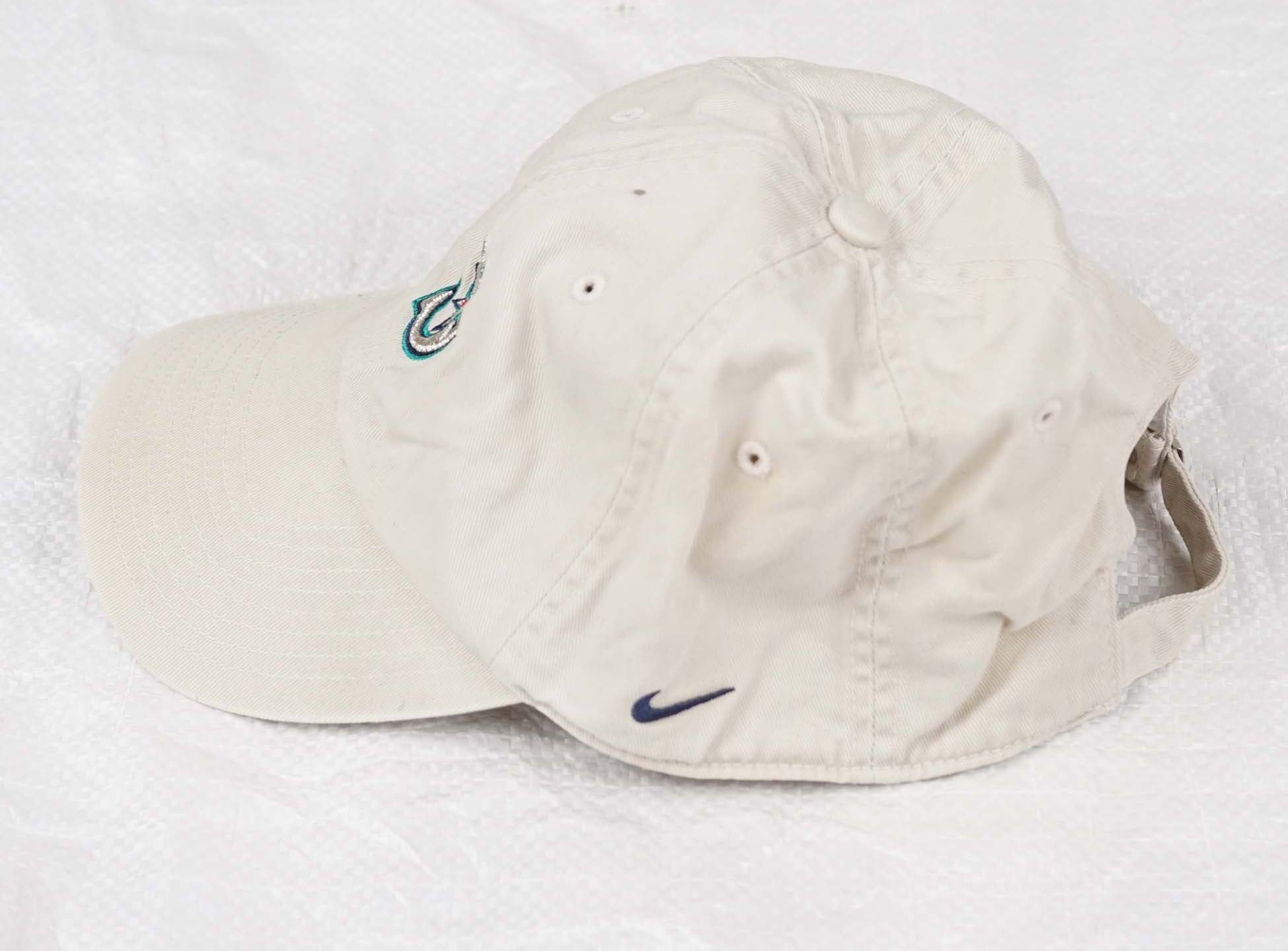 VINTAGE NIKE SEATTLE MARINERS HAT - Image 2
