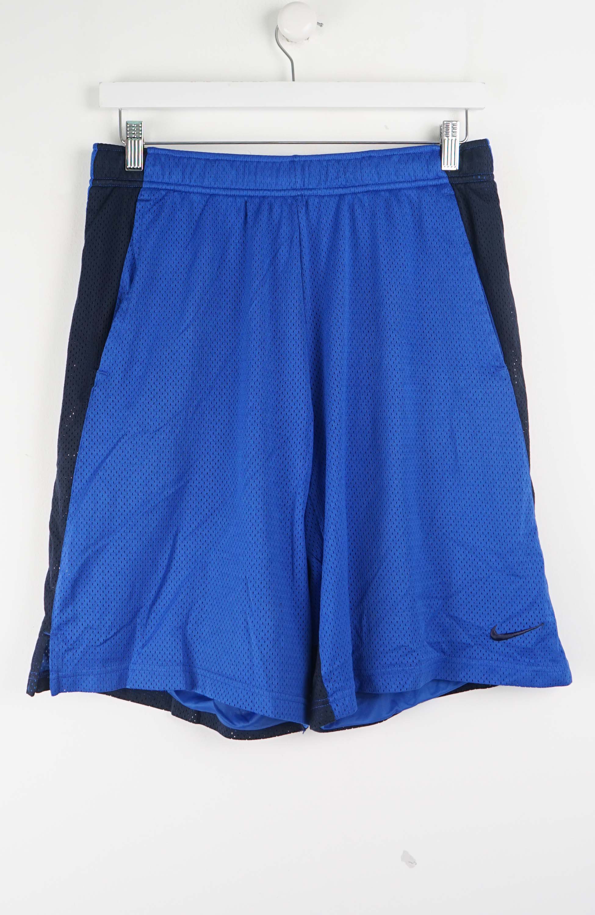 VINTAGE NIKE SHORTS W30