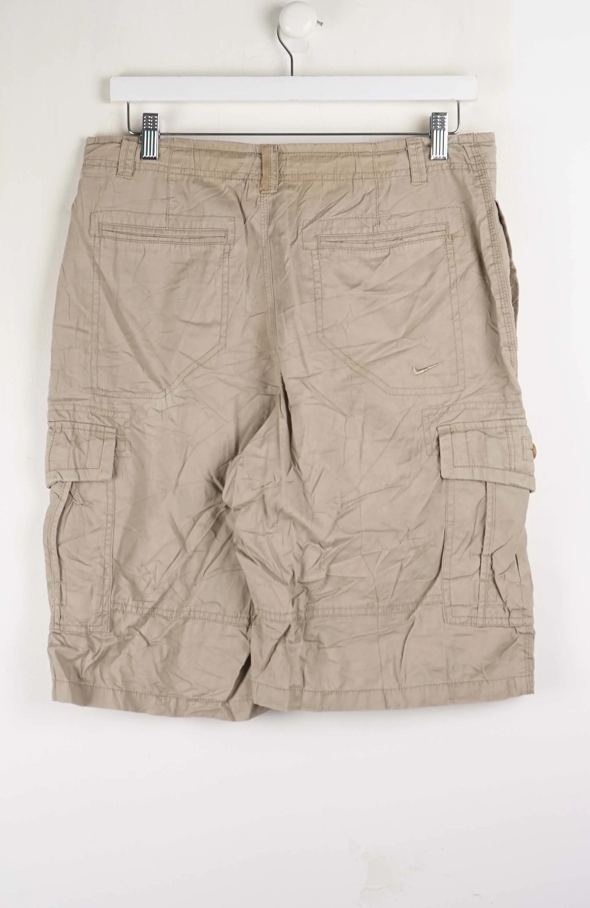 VINTAGE NIKE CARGO SHORTS W32 - Image 3