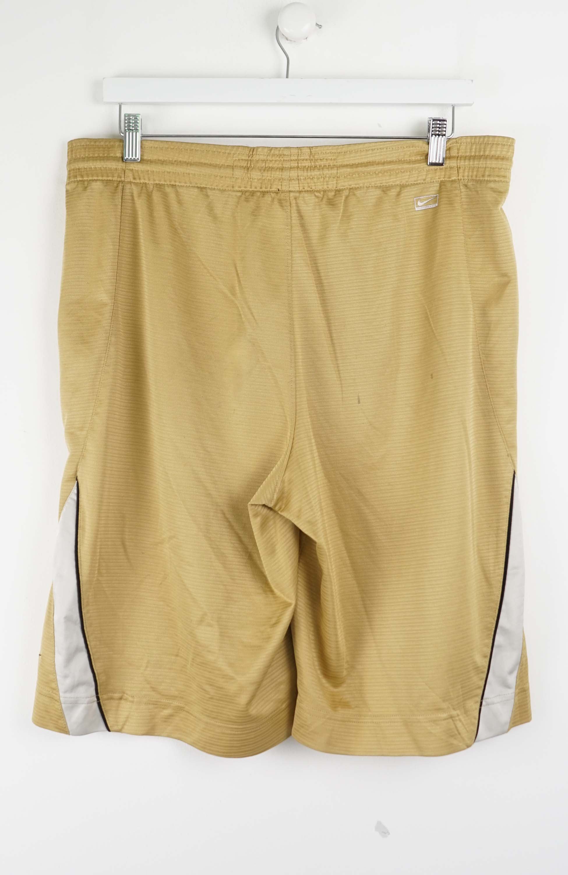 VINTAGE NIKE SHORTS W36 - Image 8