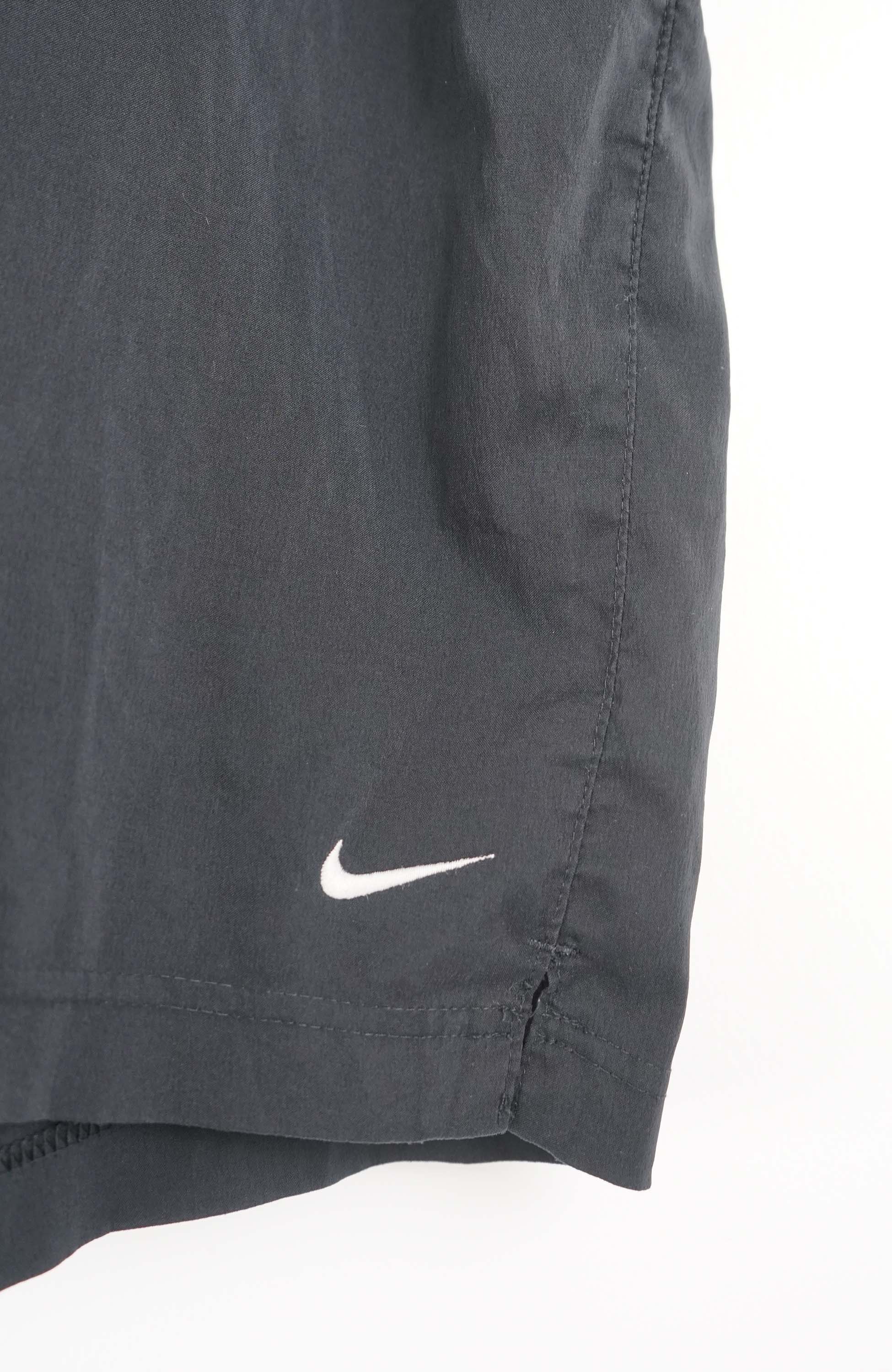 VINTAGE NIKE SHORTS W38 - Image 2