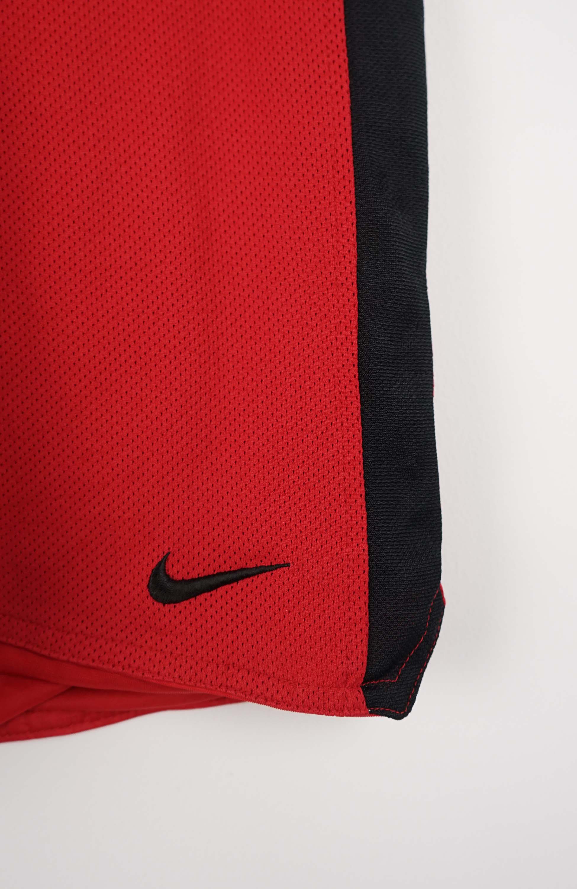 VINTAGE NIKE SHORTS W42 - Image 2