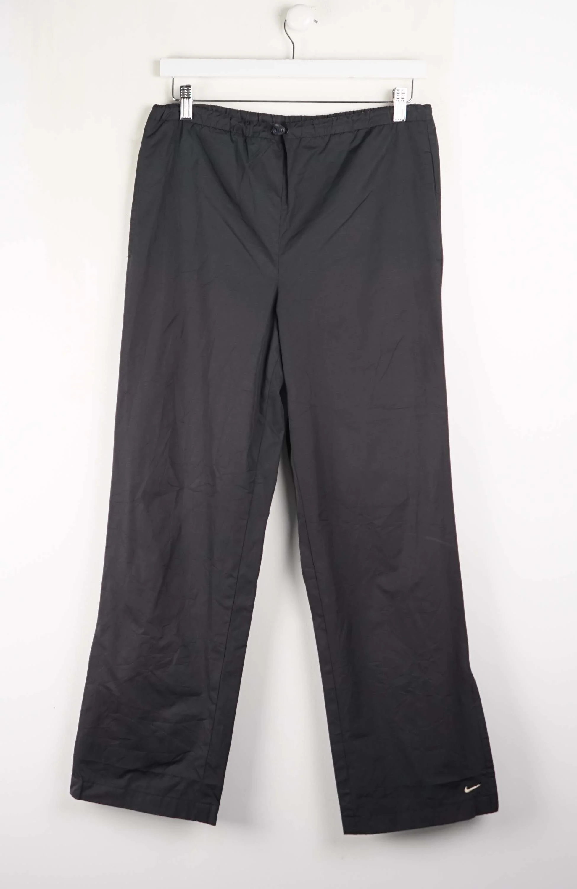 VINTAGE NIKE TRACK PANTS (M)
