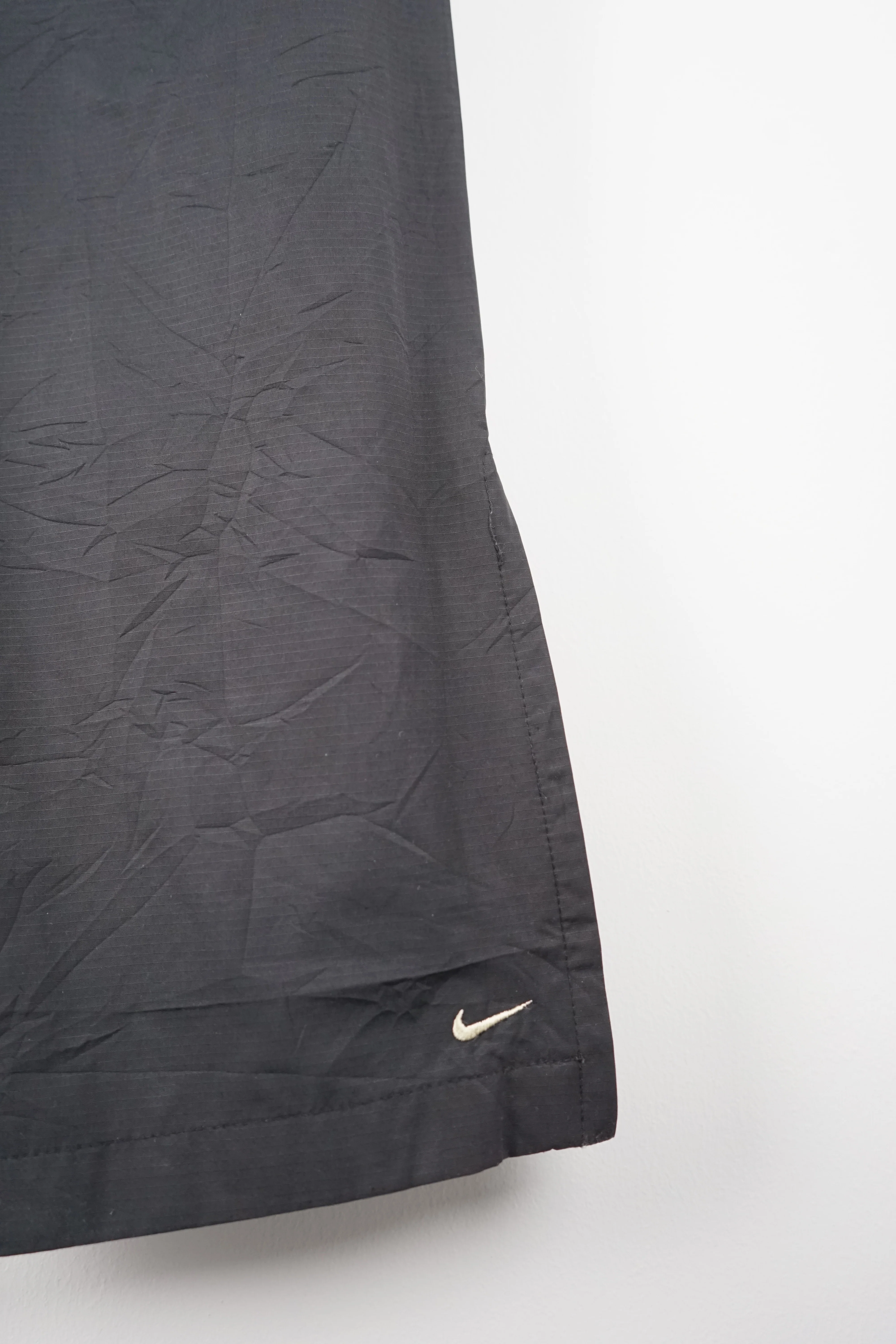 VINTAGE NIKE TRACK PANTS (M) - Image 2